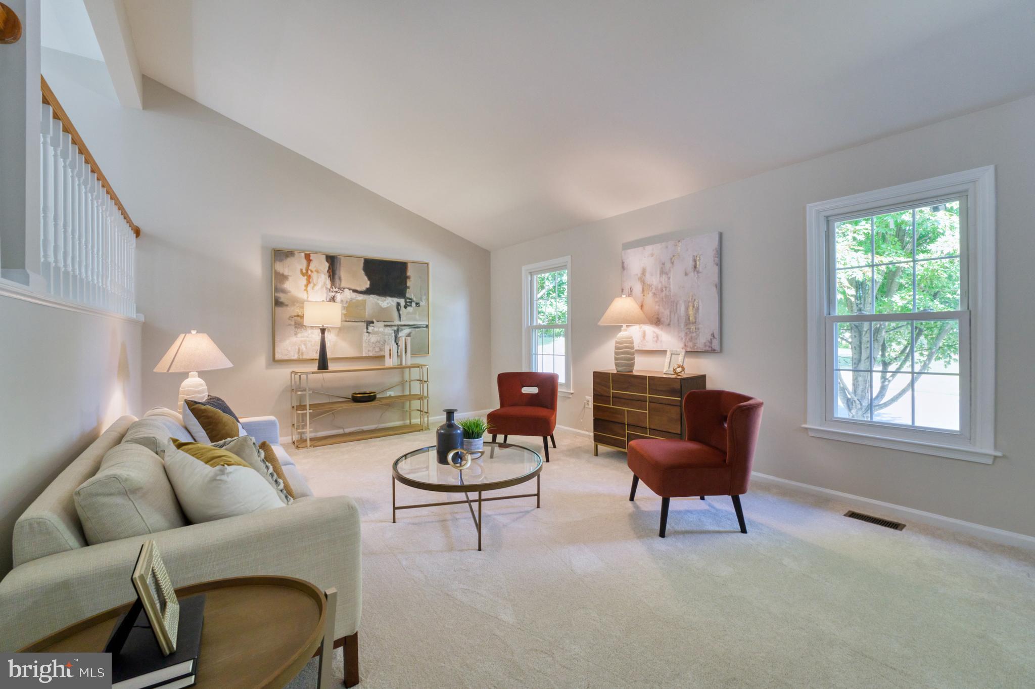 HUNTERS RUN - Residential