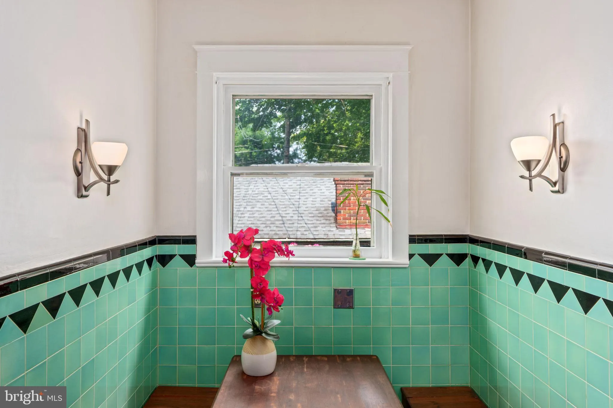 Allentown, Pennsylvania 18104, United States, 3 Bedrooms Bedrooms, ,1 BathroomBathrooms,Residential,Pending,180306