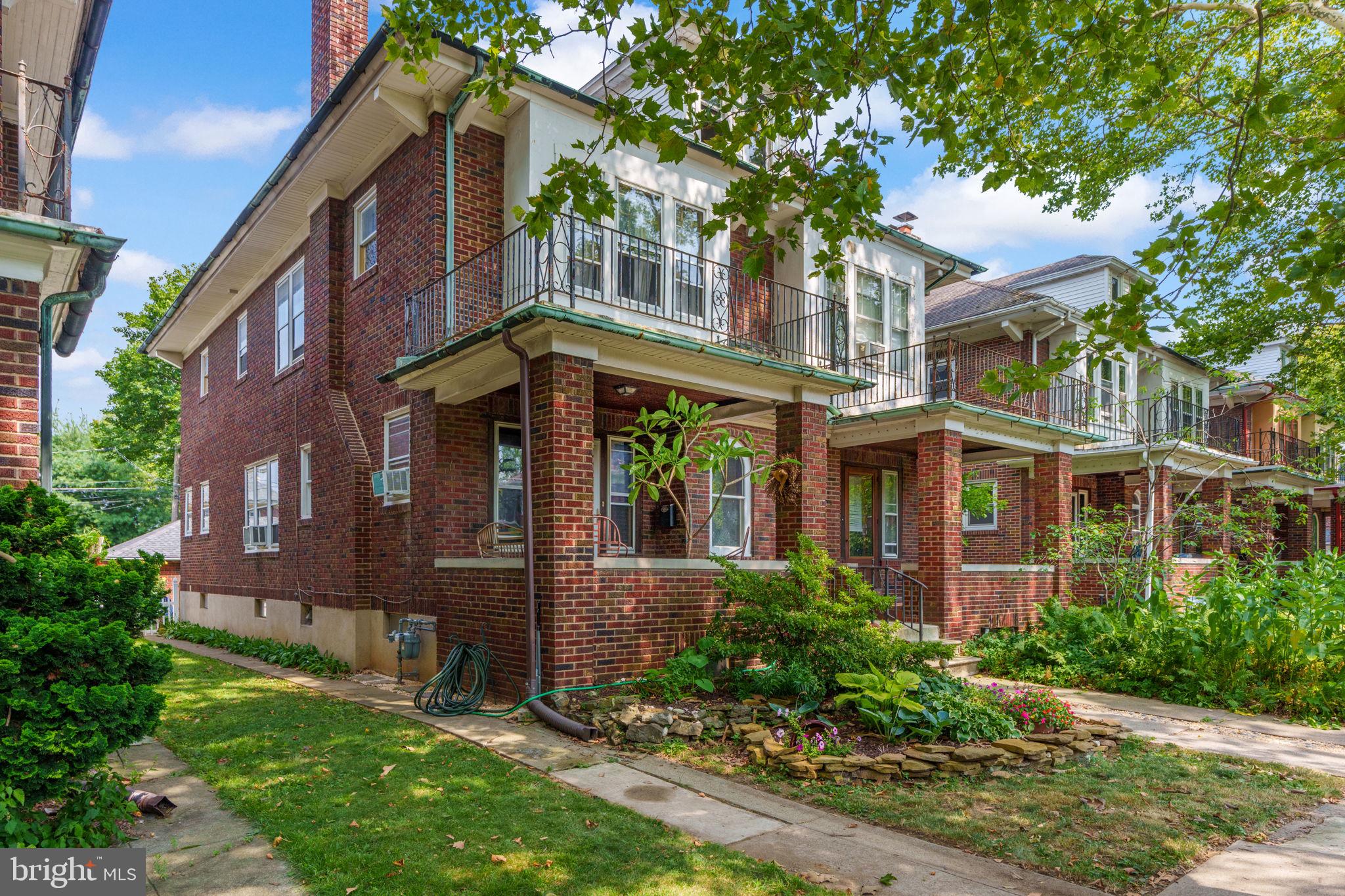 623 N MUHLENBERG STREET