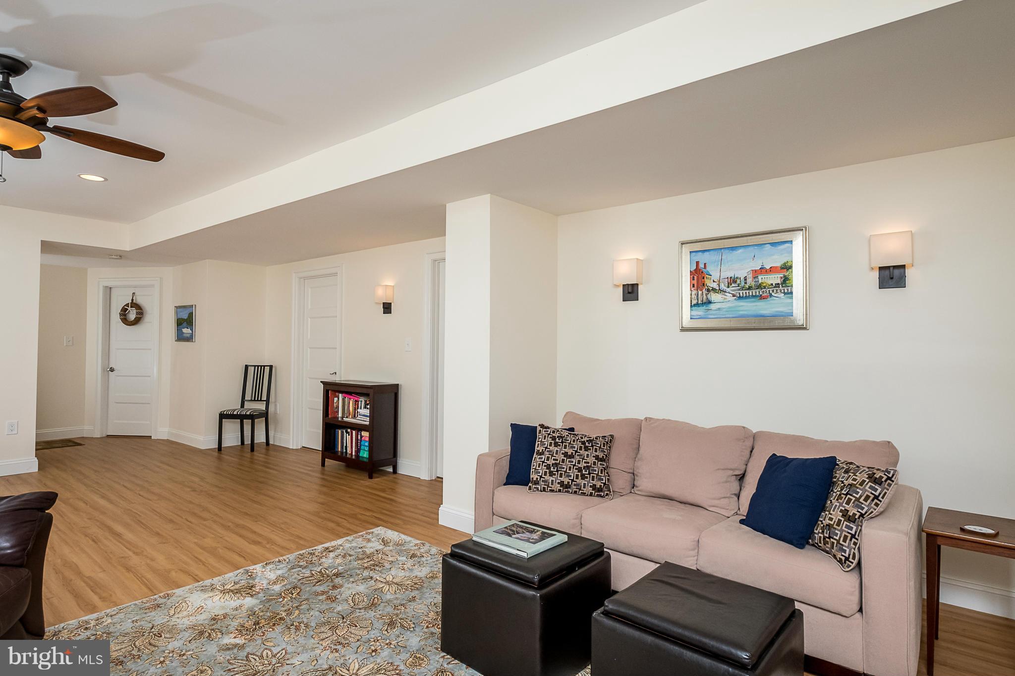 CRESSTON PARK - Residential