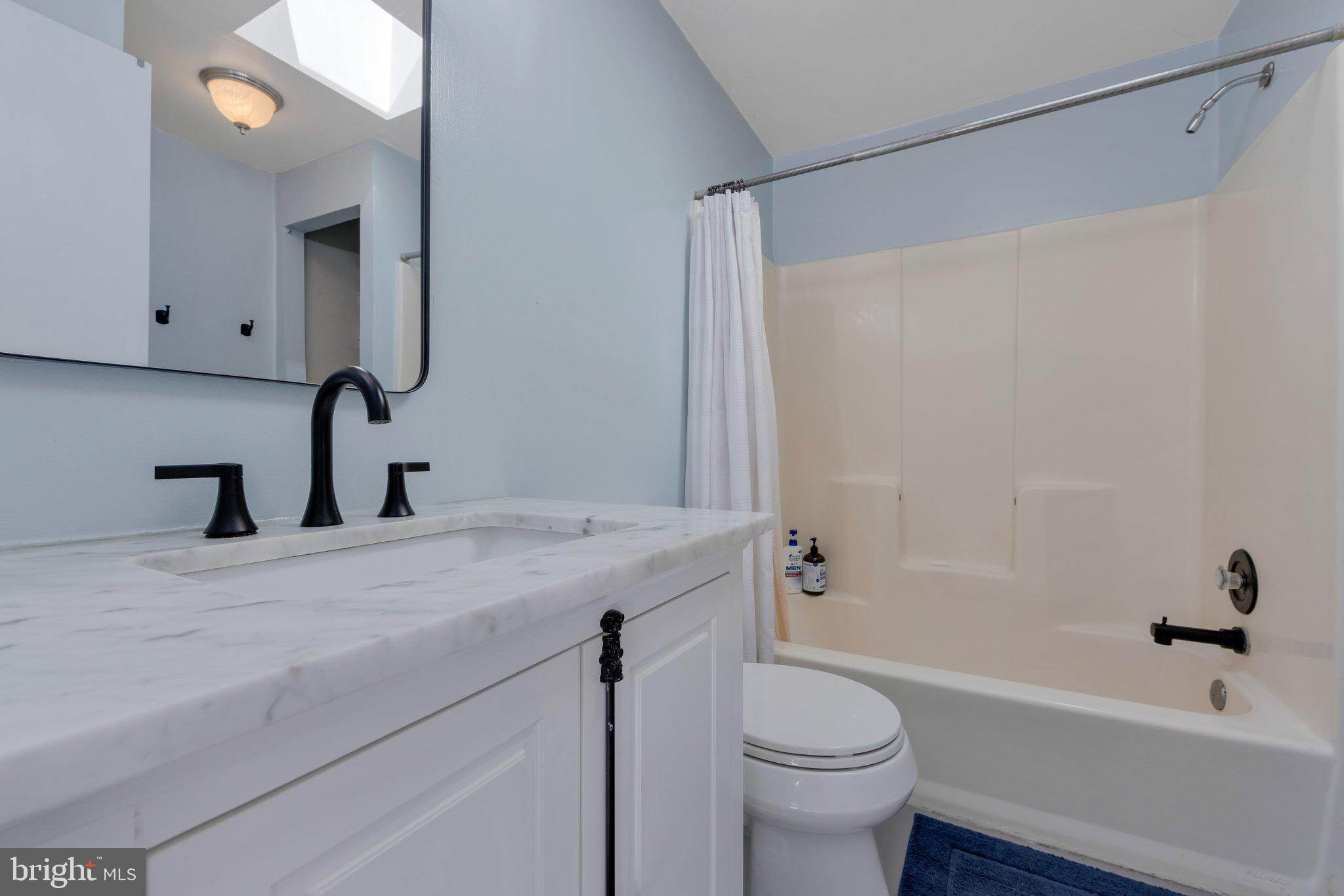 WASHINGTON SQUARE - Residential