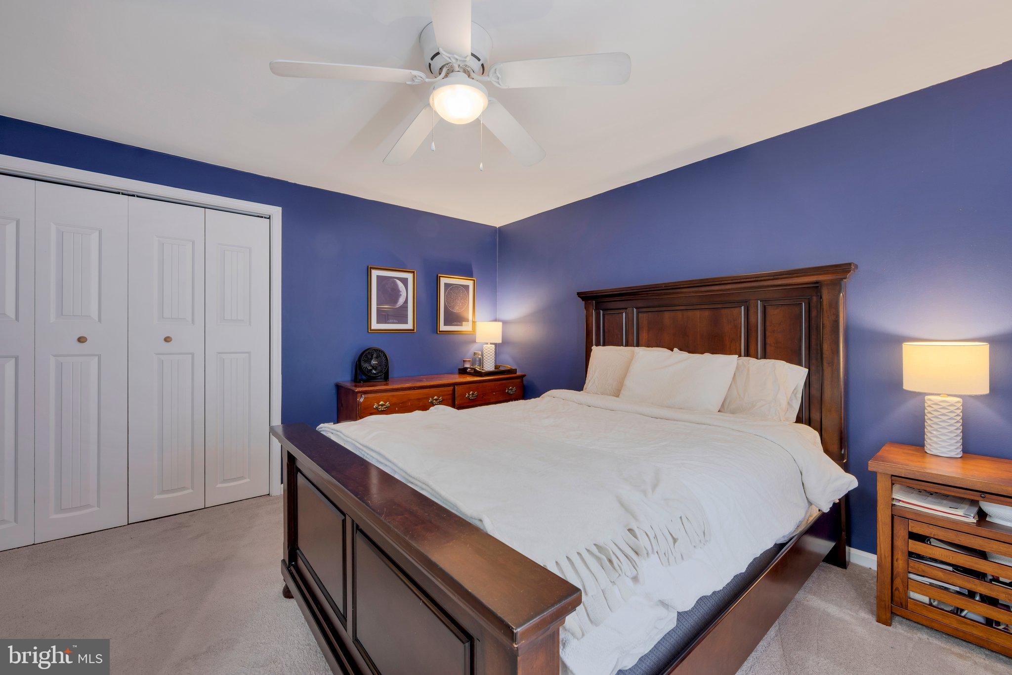 WASHINGTON SQUARE - Residential