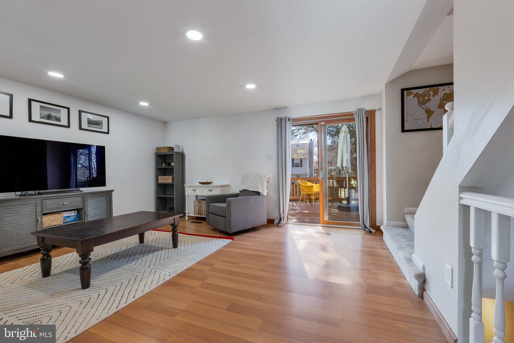 WASHINGTON SQUARE - Residential