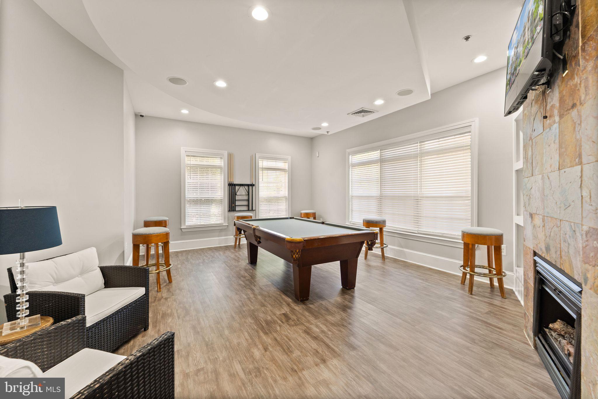 WESTCHESTER AT STRATFORD - Residential