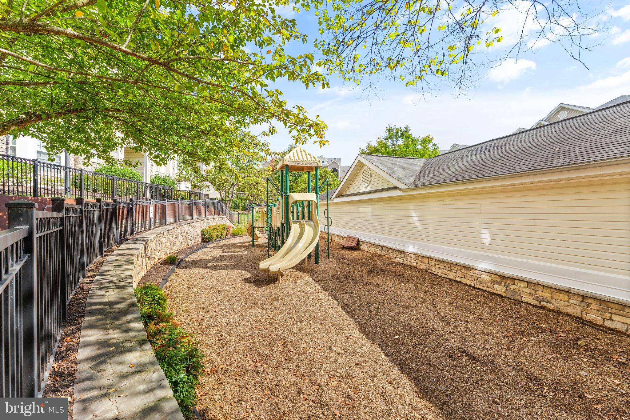 WESTCHESTER AT STRATFORD - Residential