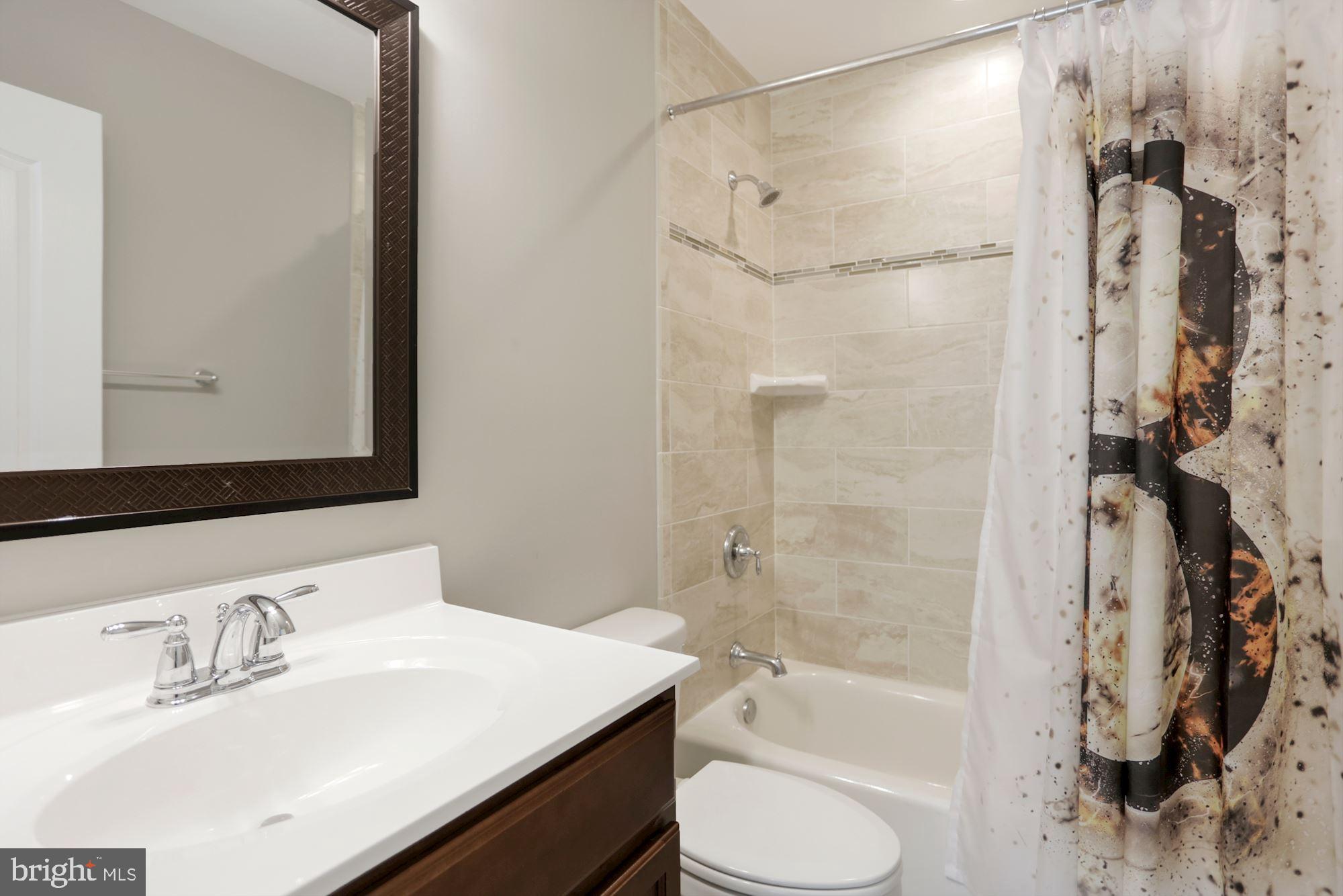 SOUTH GLYMONT SUB - Residential