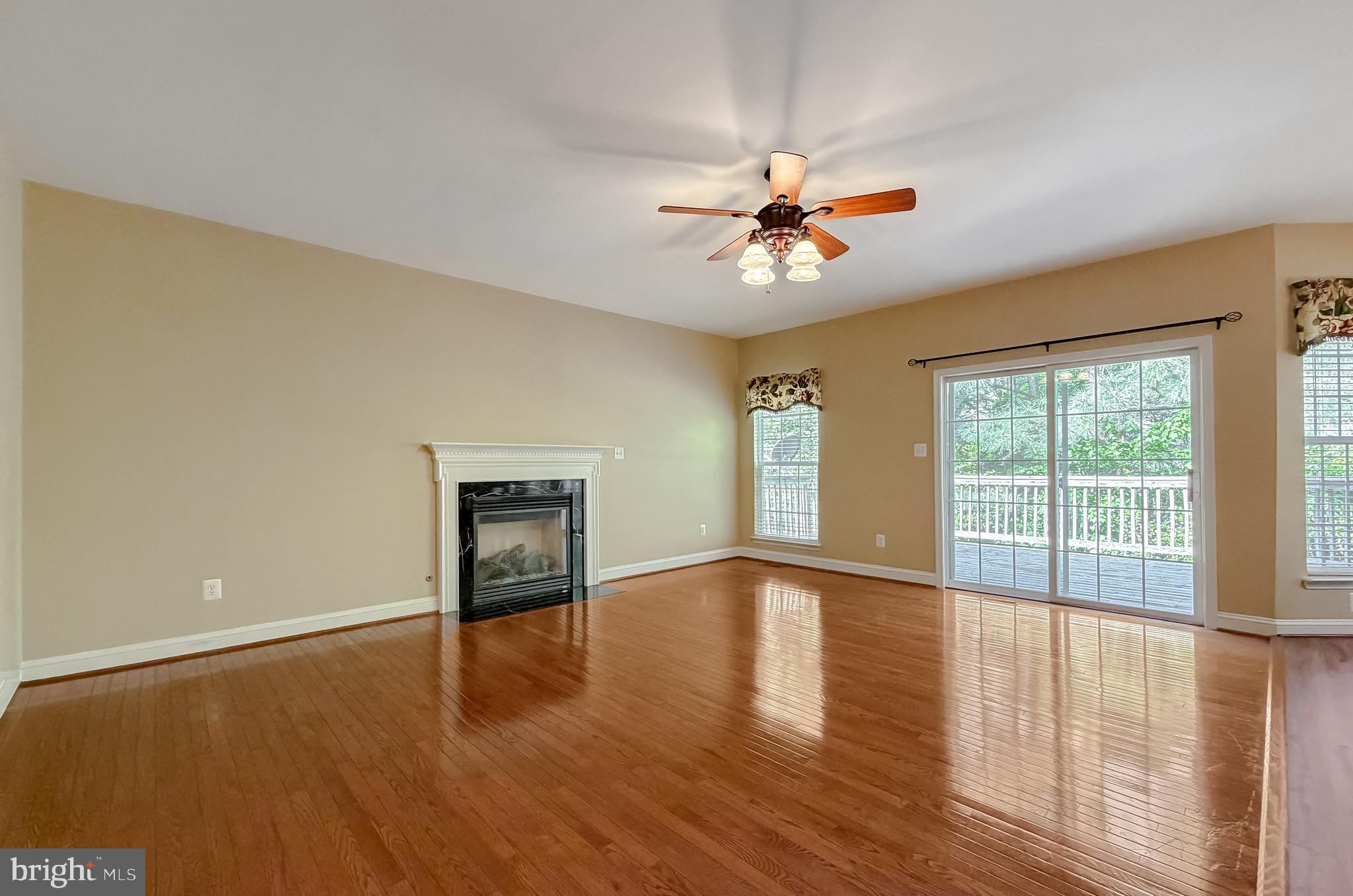 DAHLIA PARK OF WILDEWOOD - Residential