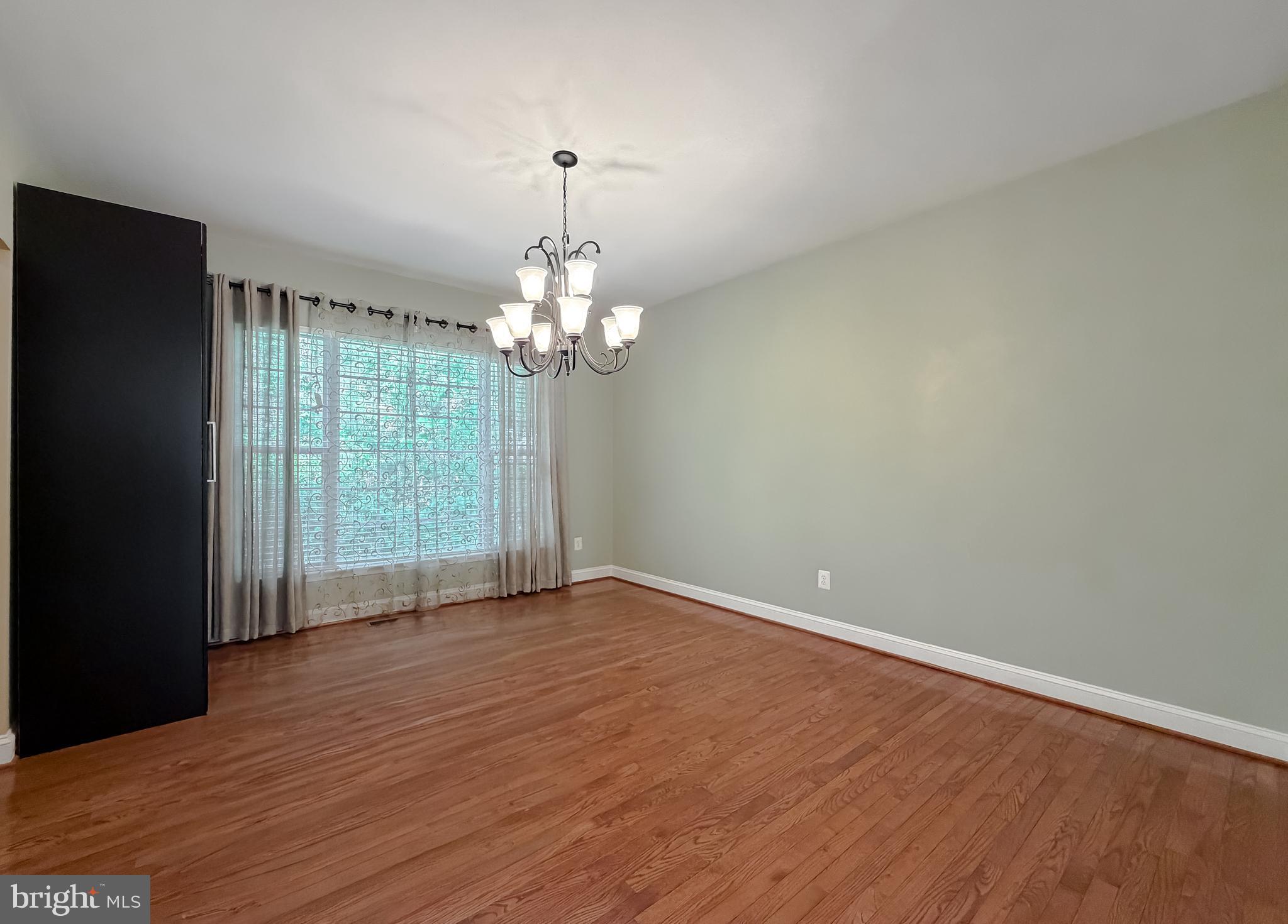 DAHLIA PARK OF WILDEWOOD - Residential