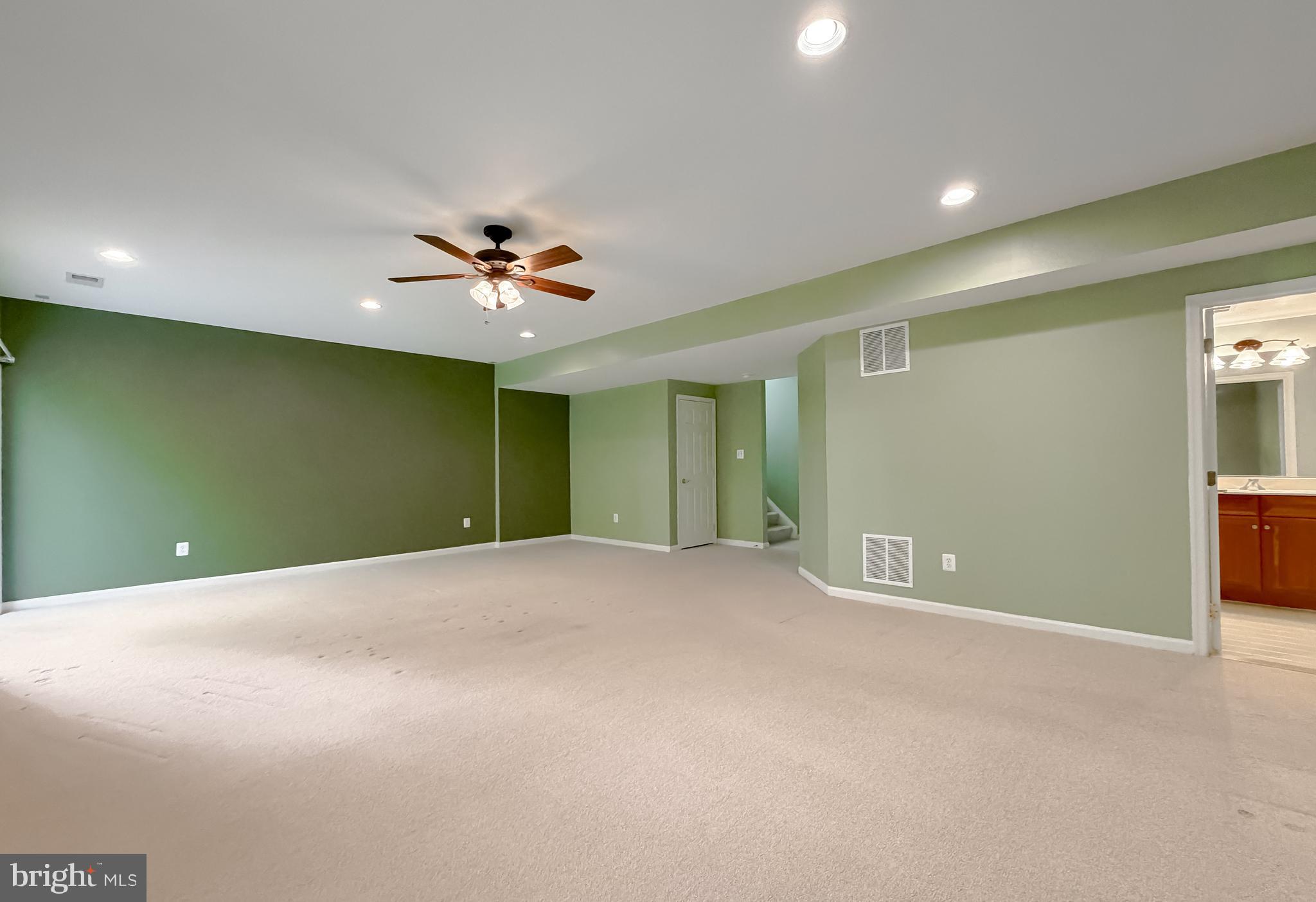 DAHLIA PARK OF WILDEWOOD - Residential