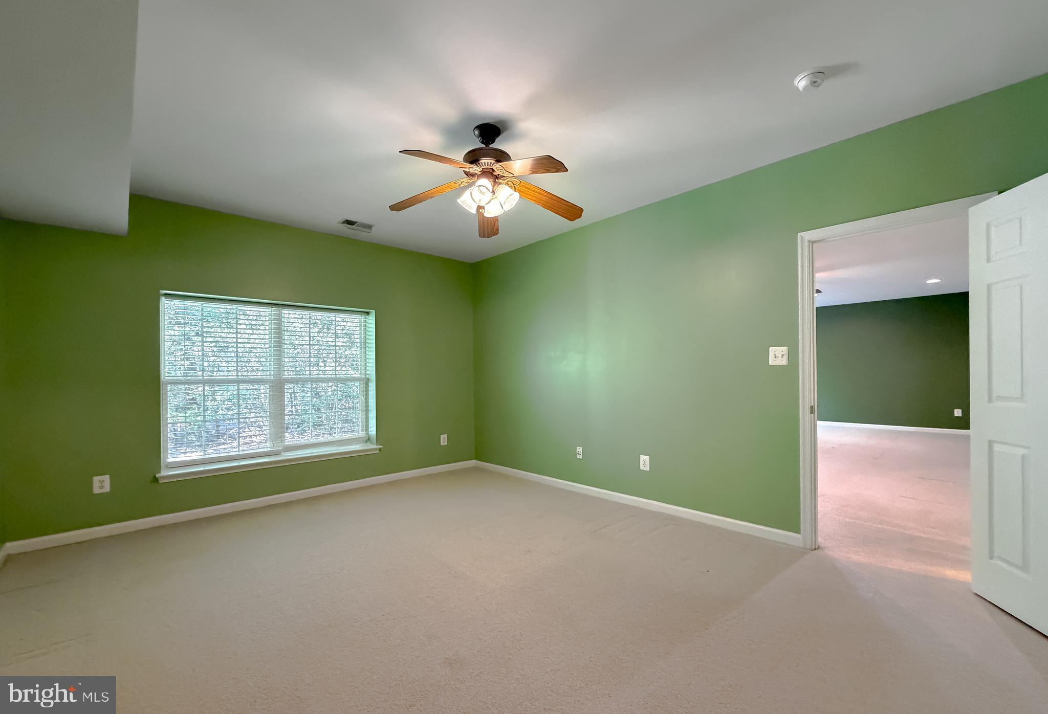 DAHLIA PARK OF WILDEWOOD - Residential