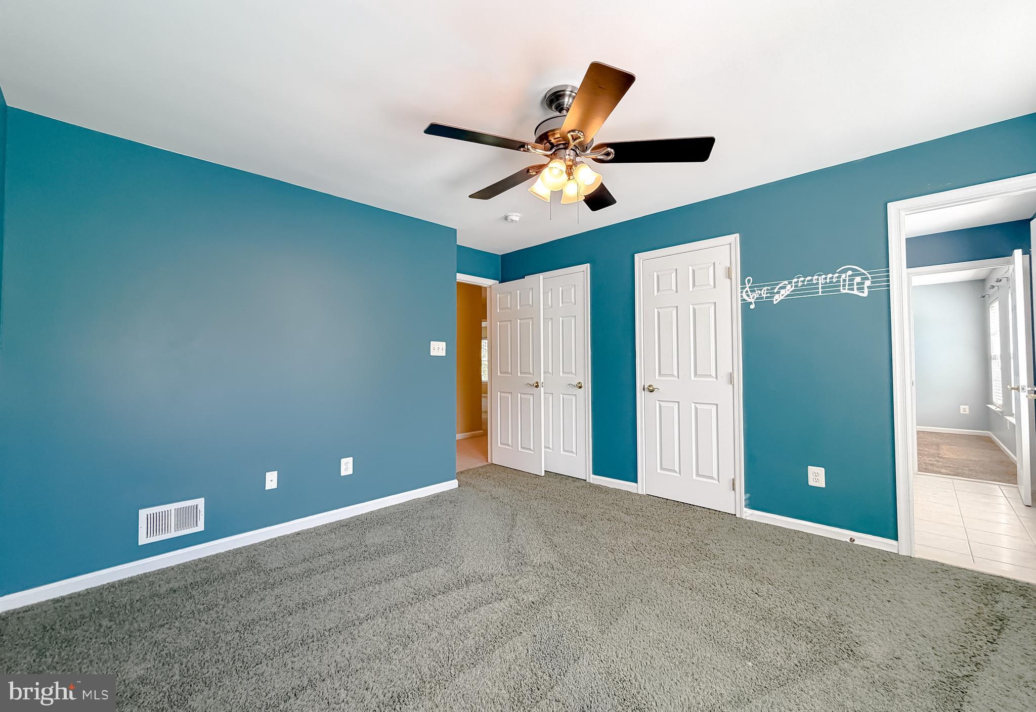 DAHLIA PARK OF WILDEWOOD - Residential