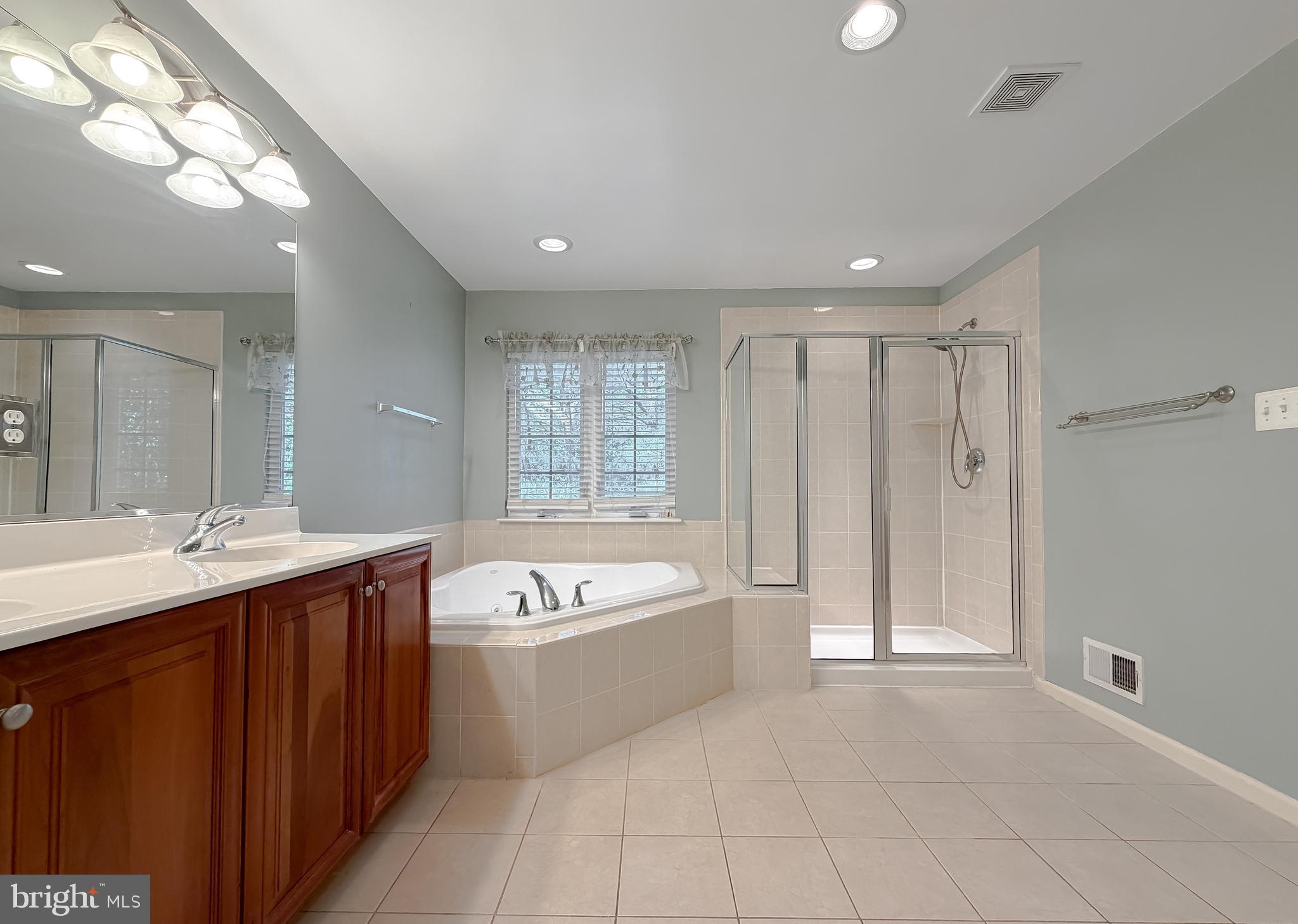 DAHLIA PARK OF WILDEWOOD - Residential