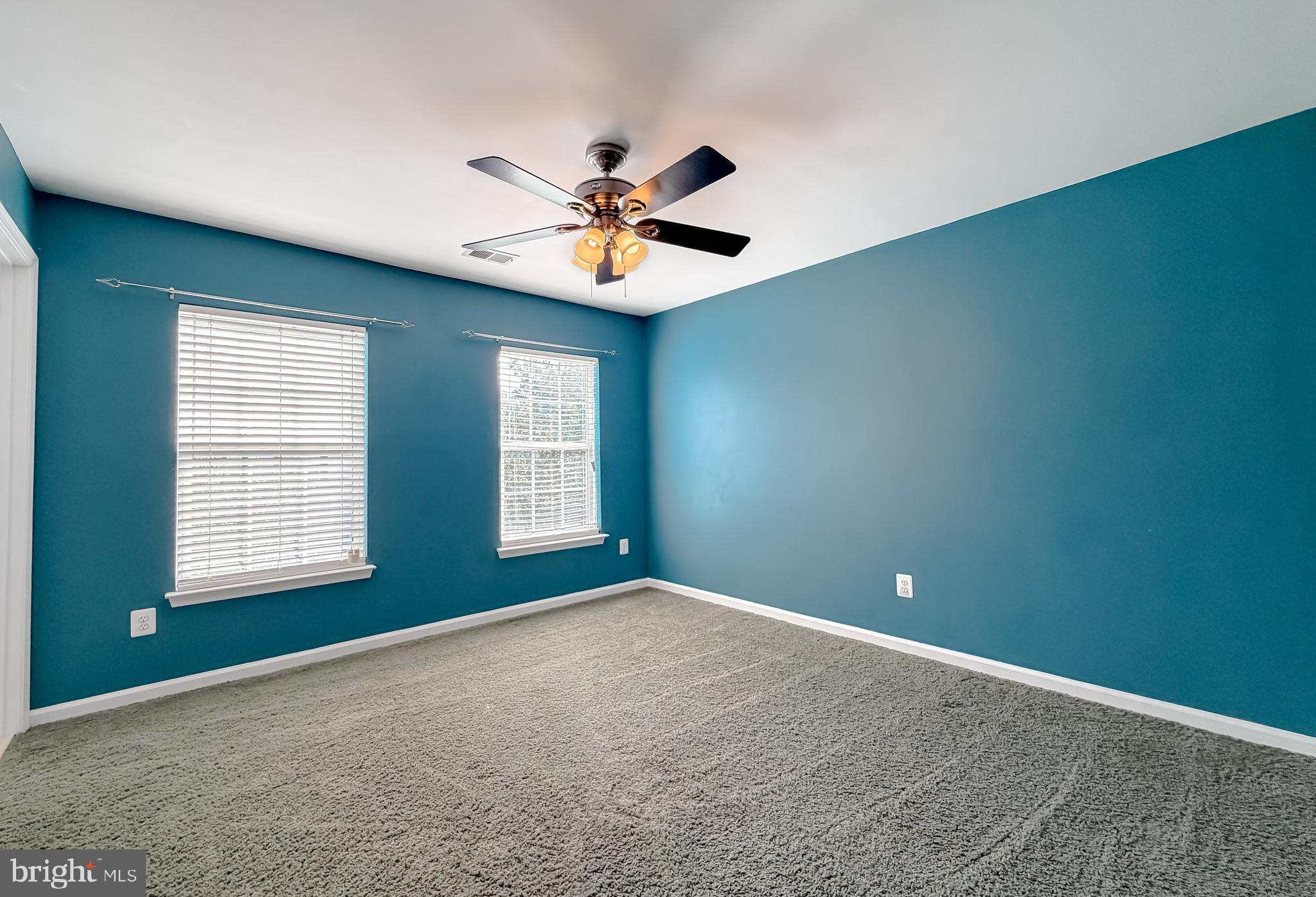 DAHLIA PARK OF WILDEWOOD - Residential