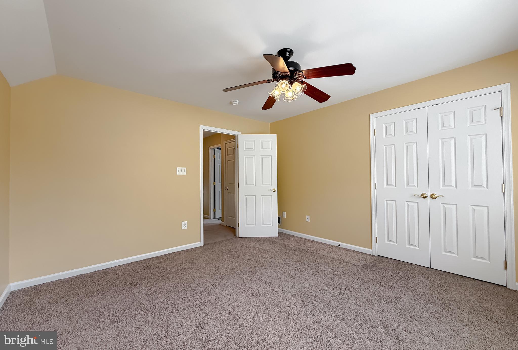 DAHLIA PARK OF WILDEWOOD - Residential