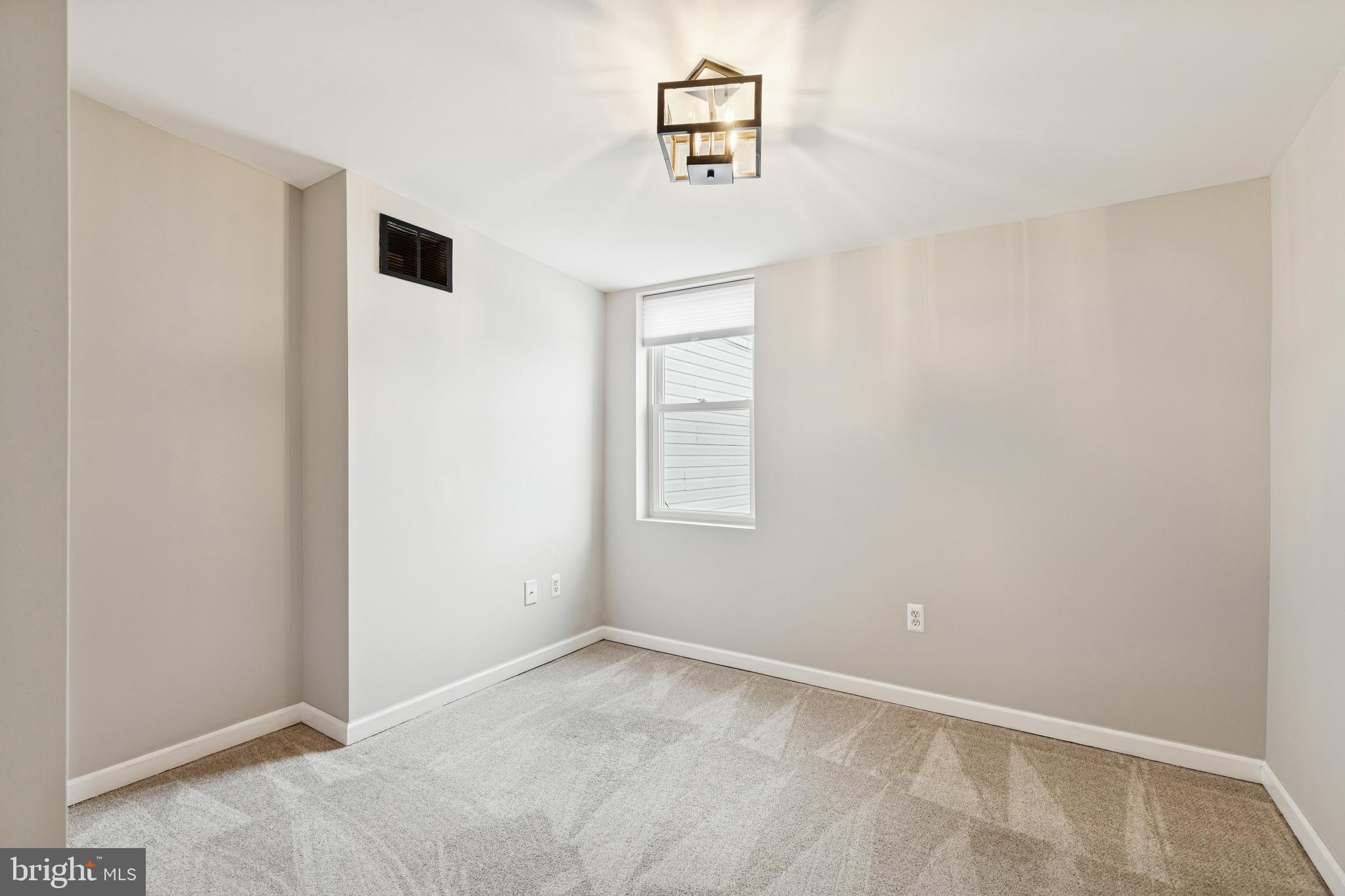 FEDERAL HILL HISTORIC DISTRICT - Residential Lease