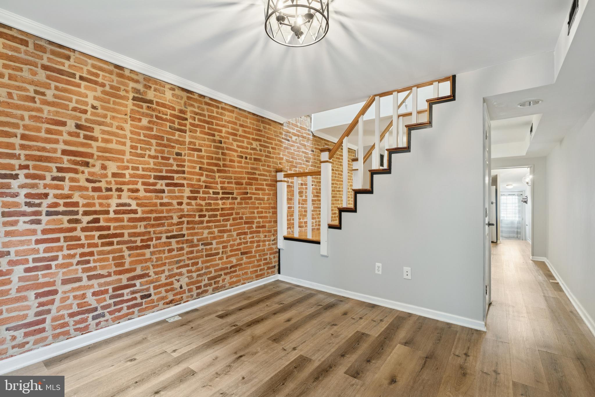 FEDERAL HILL HISTORIC DISTRICT - Residential Lease