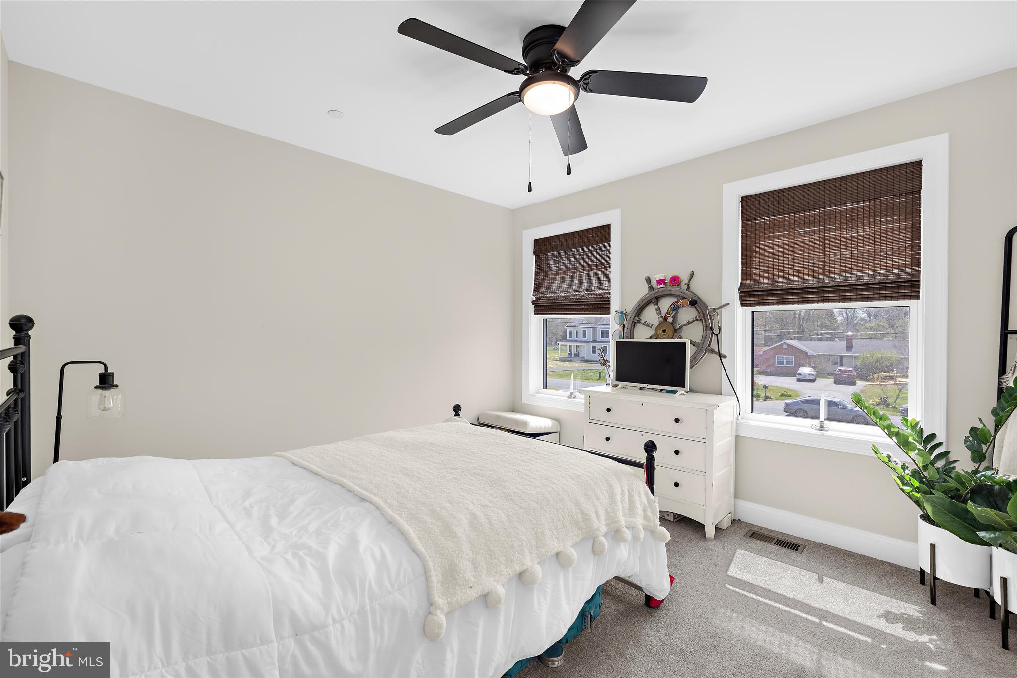 TOWER GARDENS - Residential