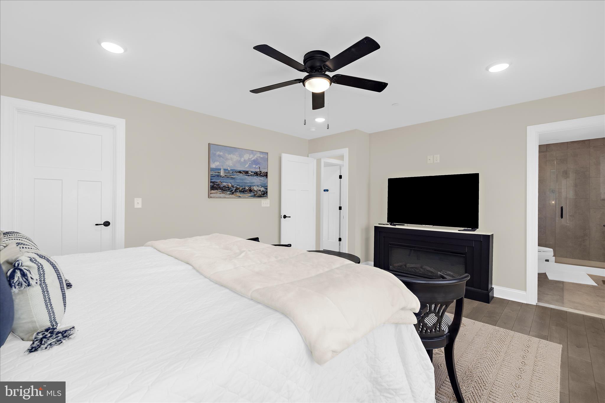 TOWER GARDENS - Residential