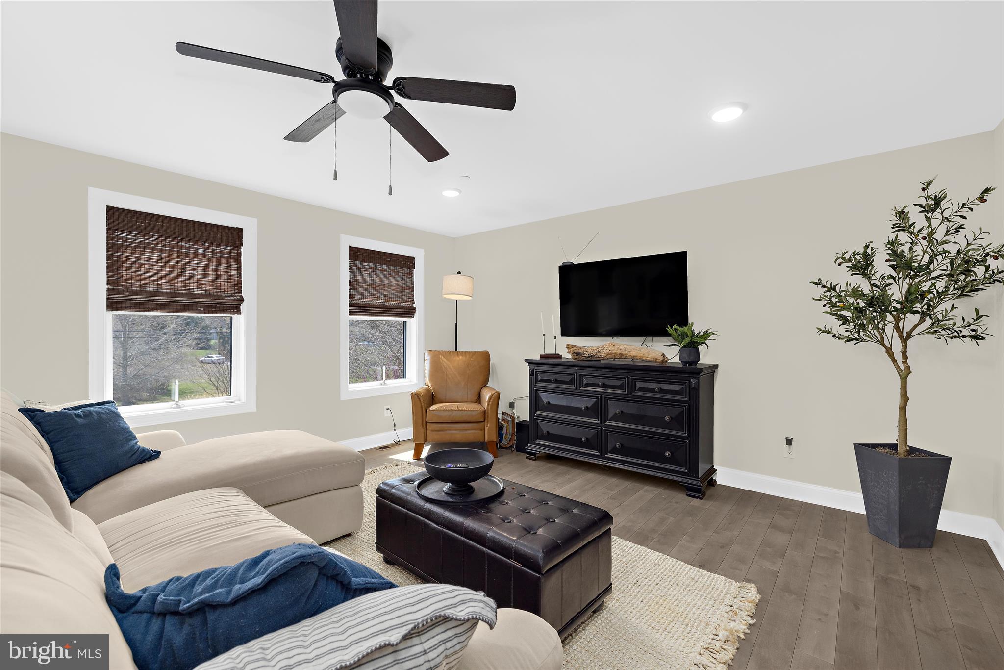 TOWER GARDENS - Residential