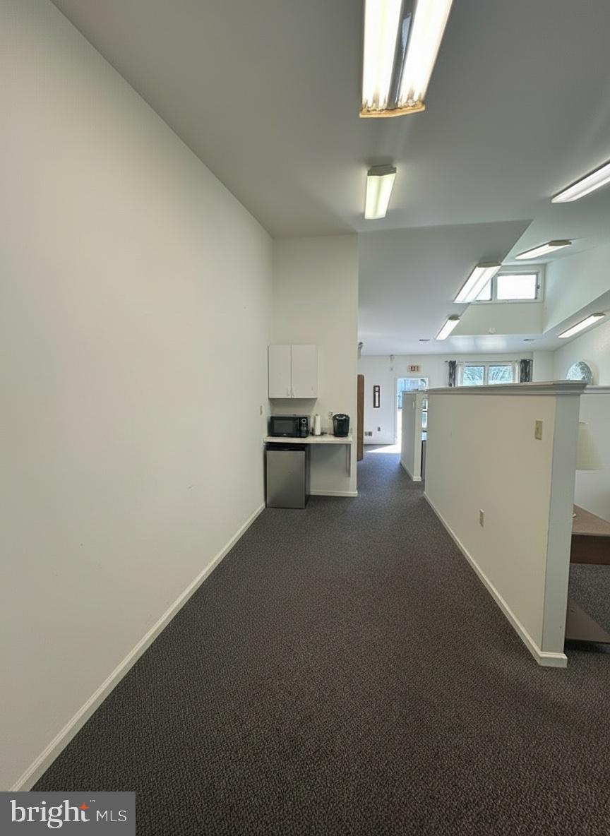 252 W SWAMP ROAD 39