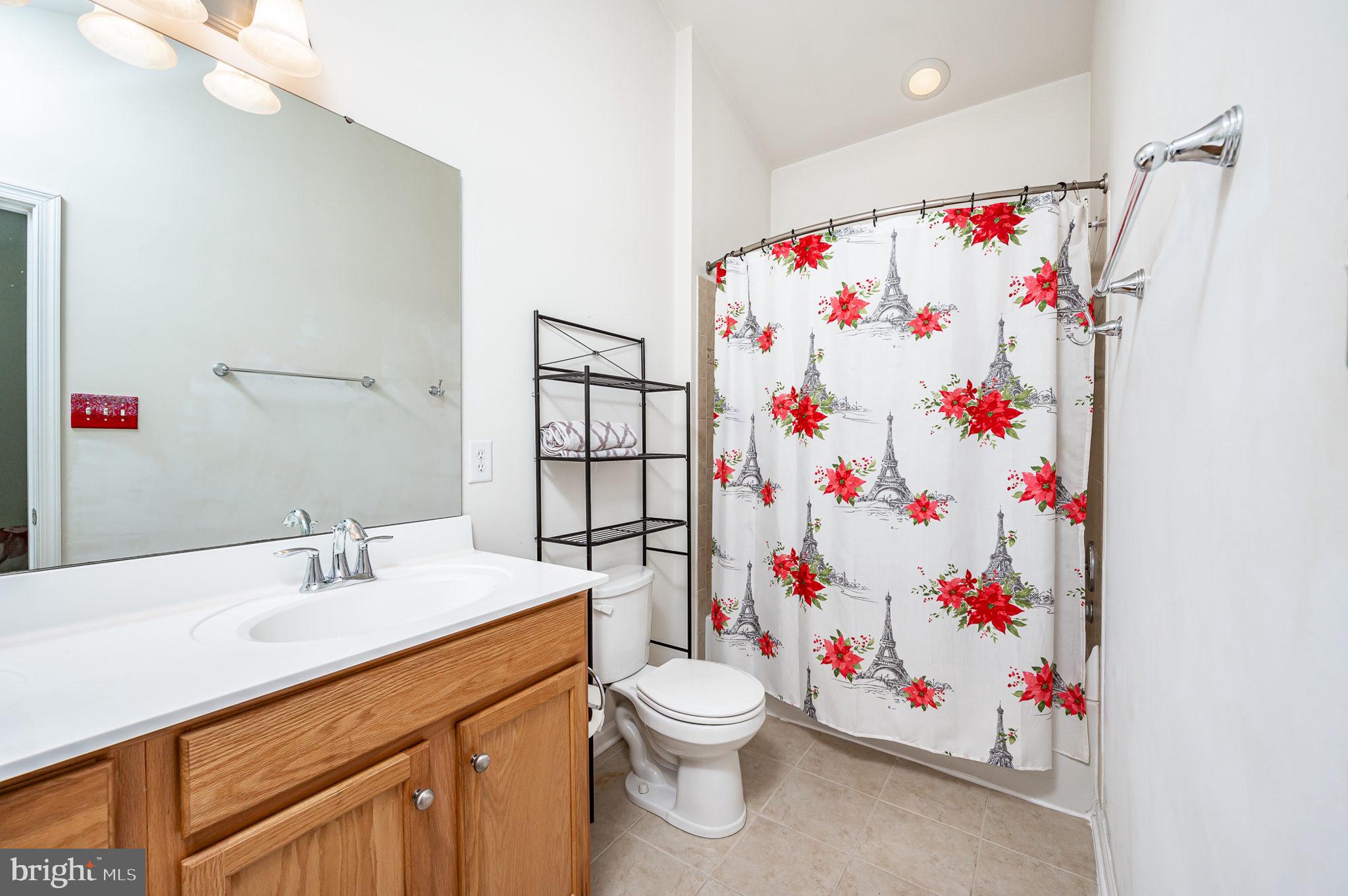 COTTAGE GREEN - Residential