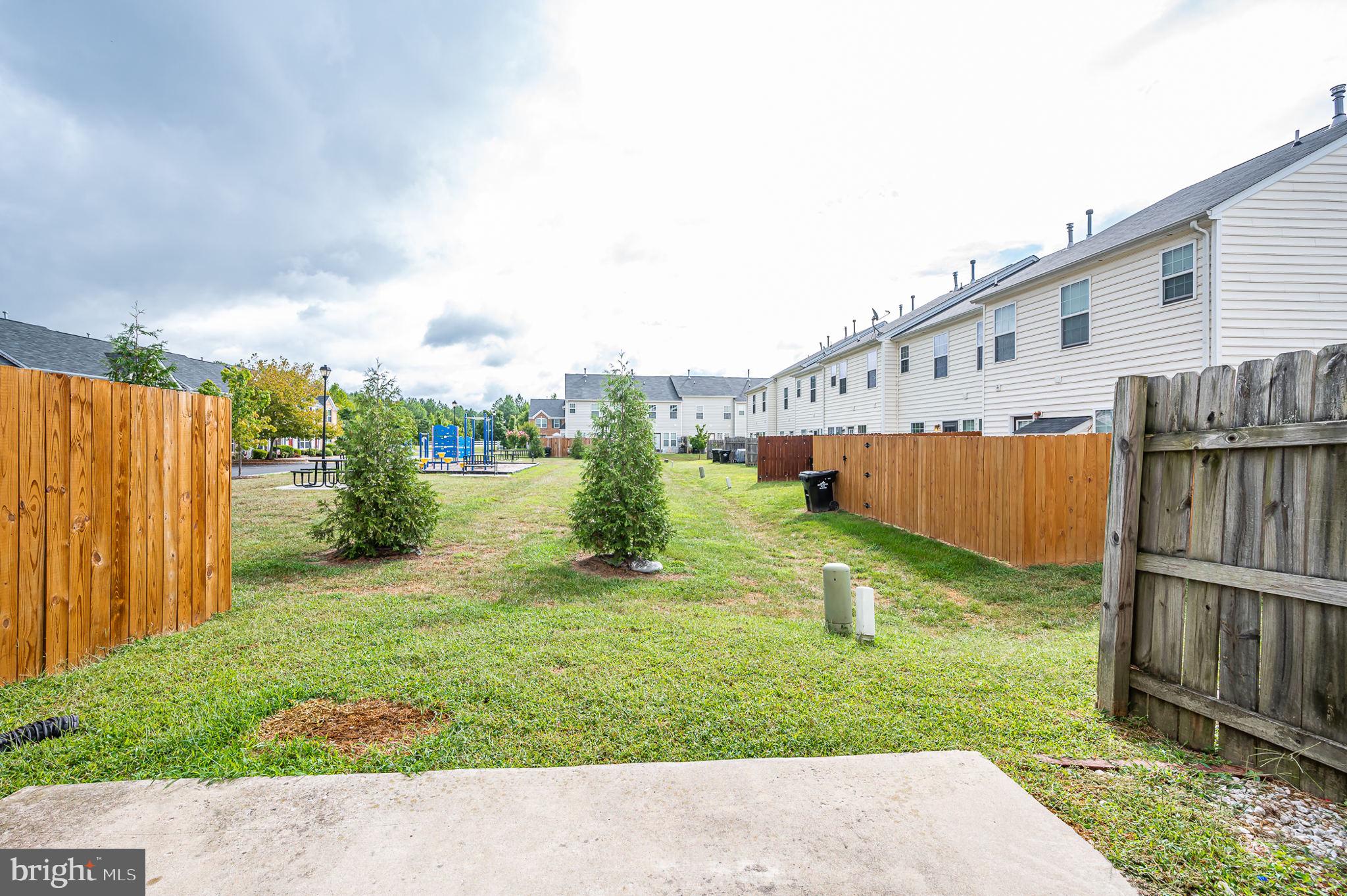 COTTAGE GREEN - Residential