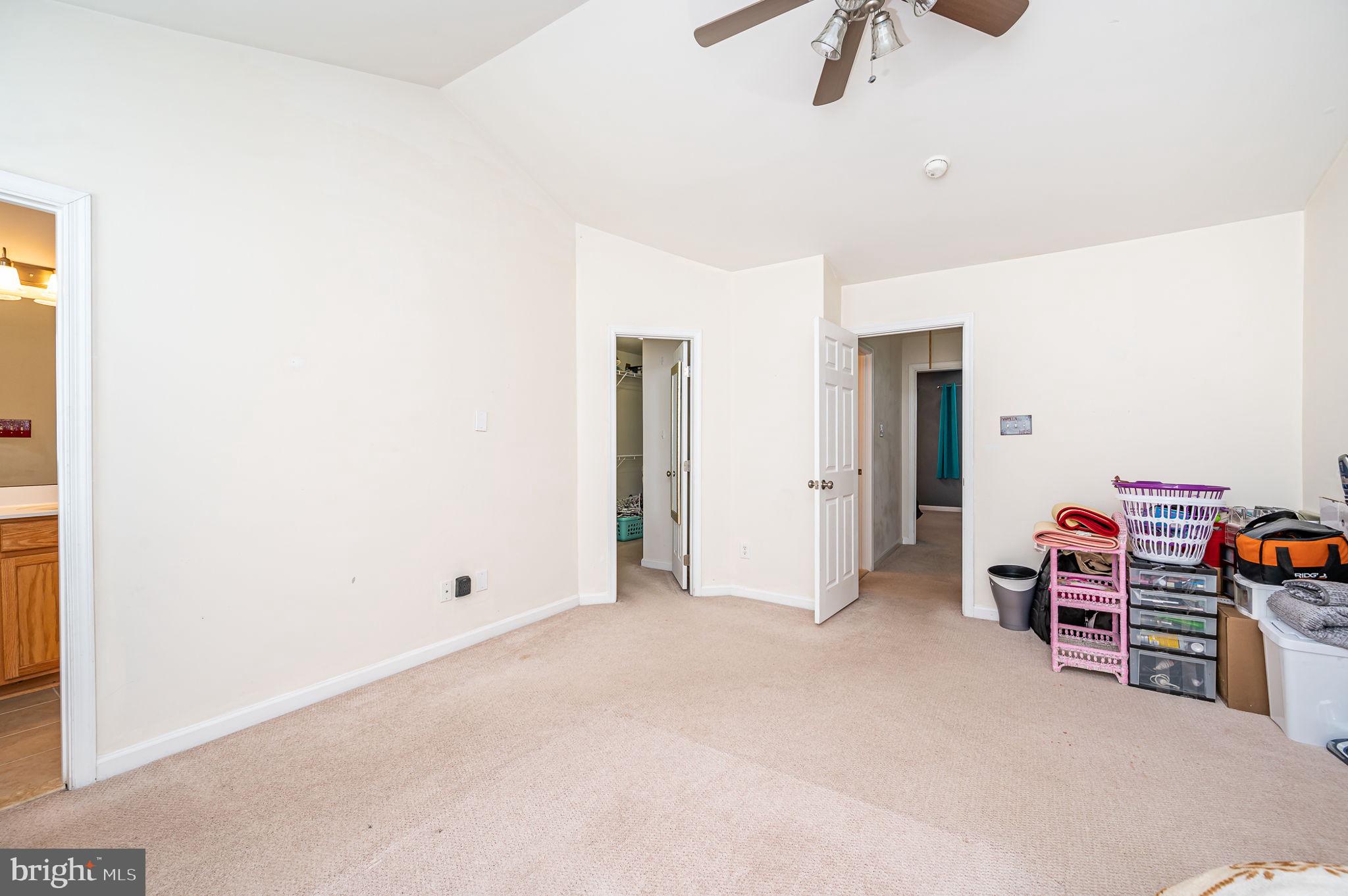 COTTAGE GREEN - Residential