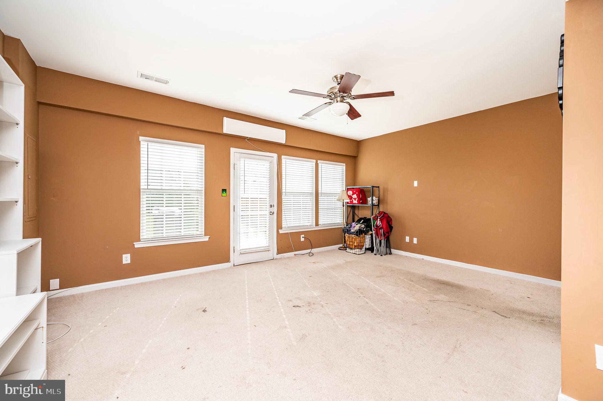 COTTAGE GREEN - Residential