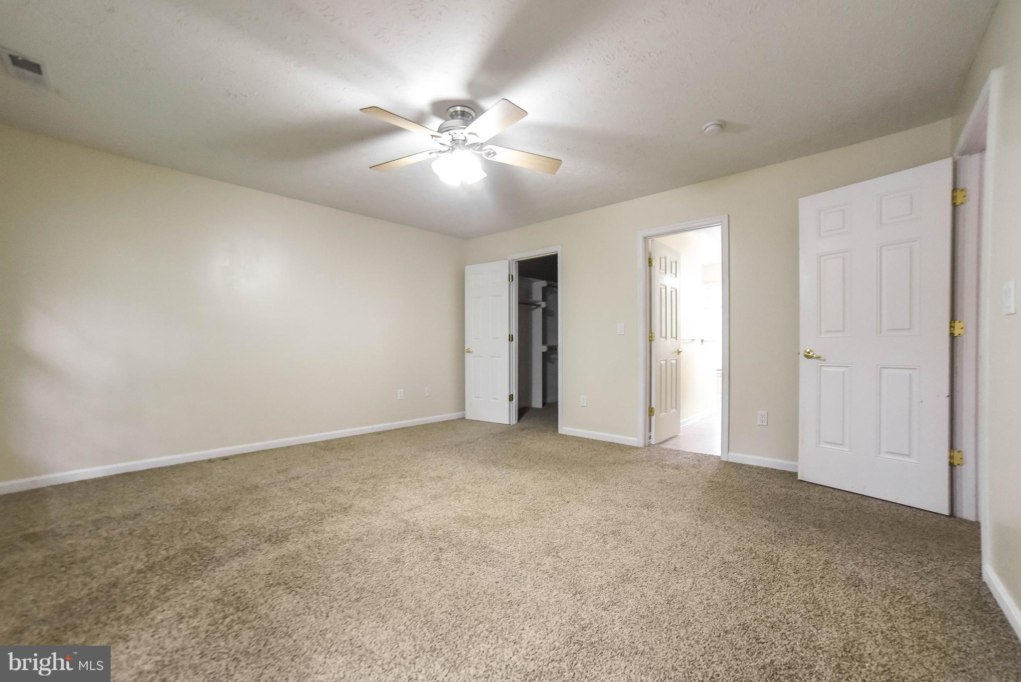 SYCAMORE HOLLOW OF WLDWD - Residential