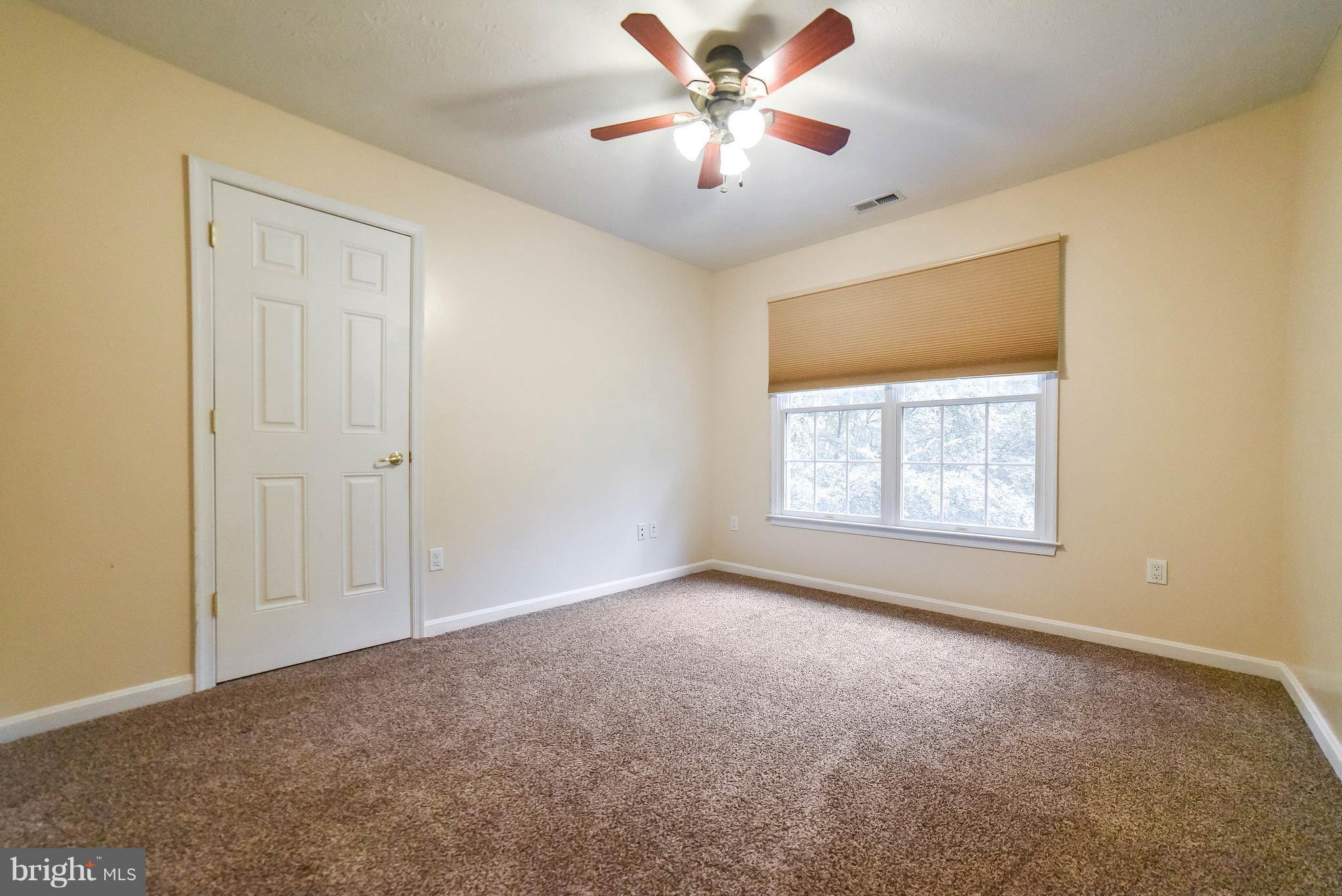 SYCAMORE HOLLOW OF WLDWD - Residential