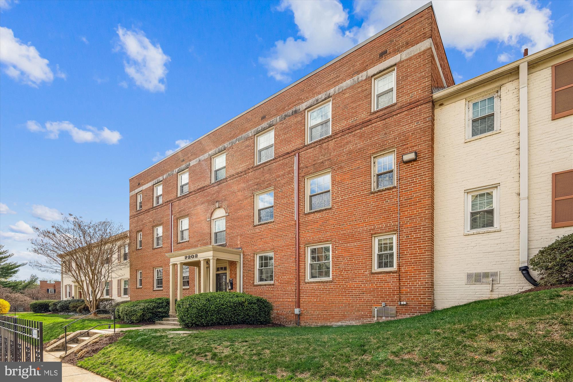 2202 COLSTON DRIVE 2202-C