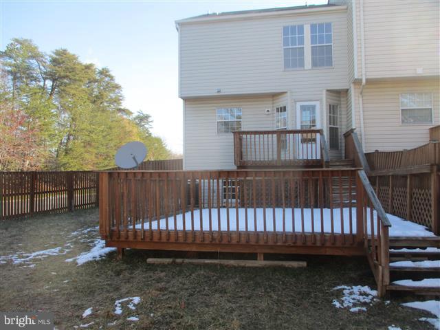 CHESTNUT HILL COVE - Residential