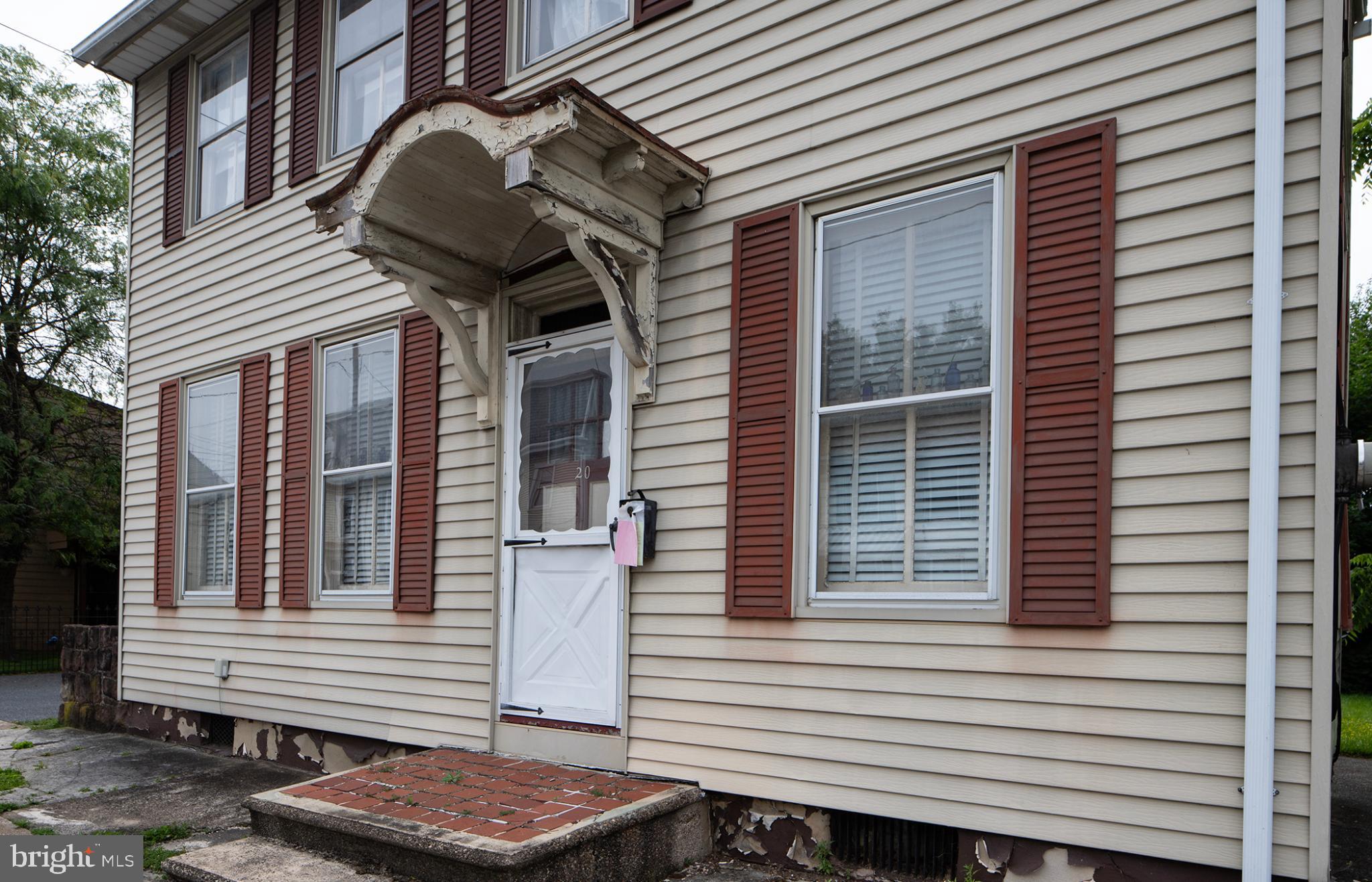 20 W WATER STREET