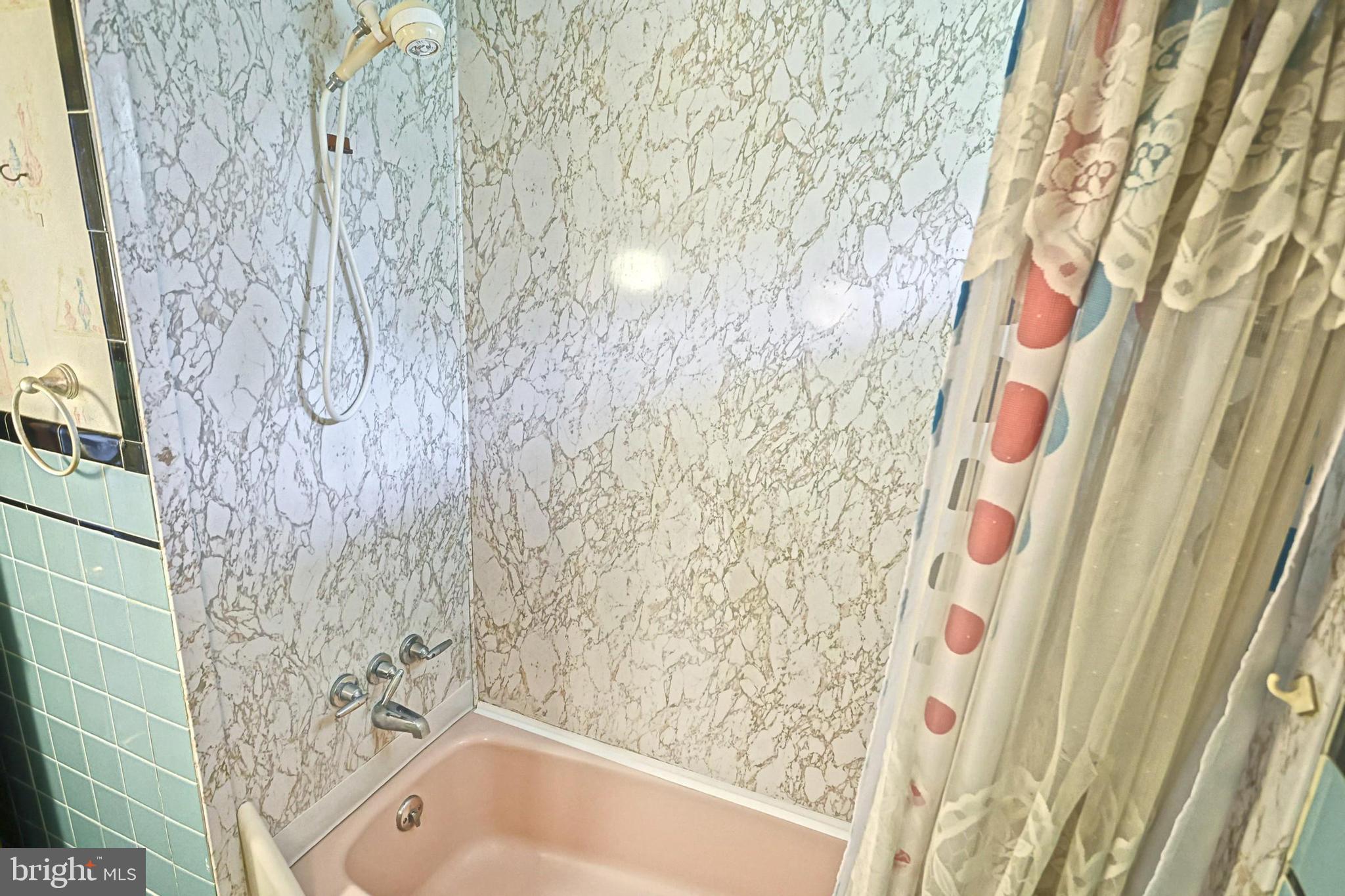 DALLASTOWN BORO - Residential