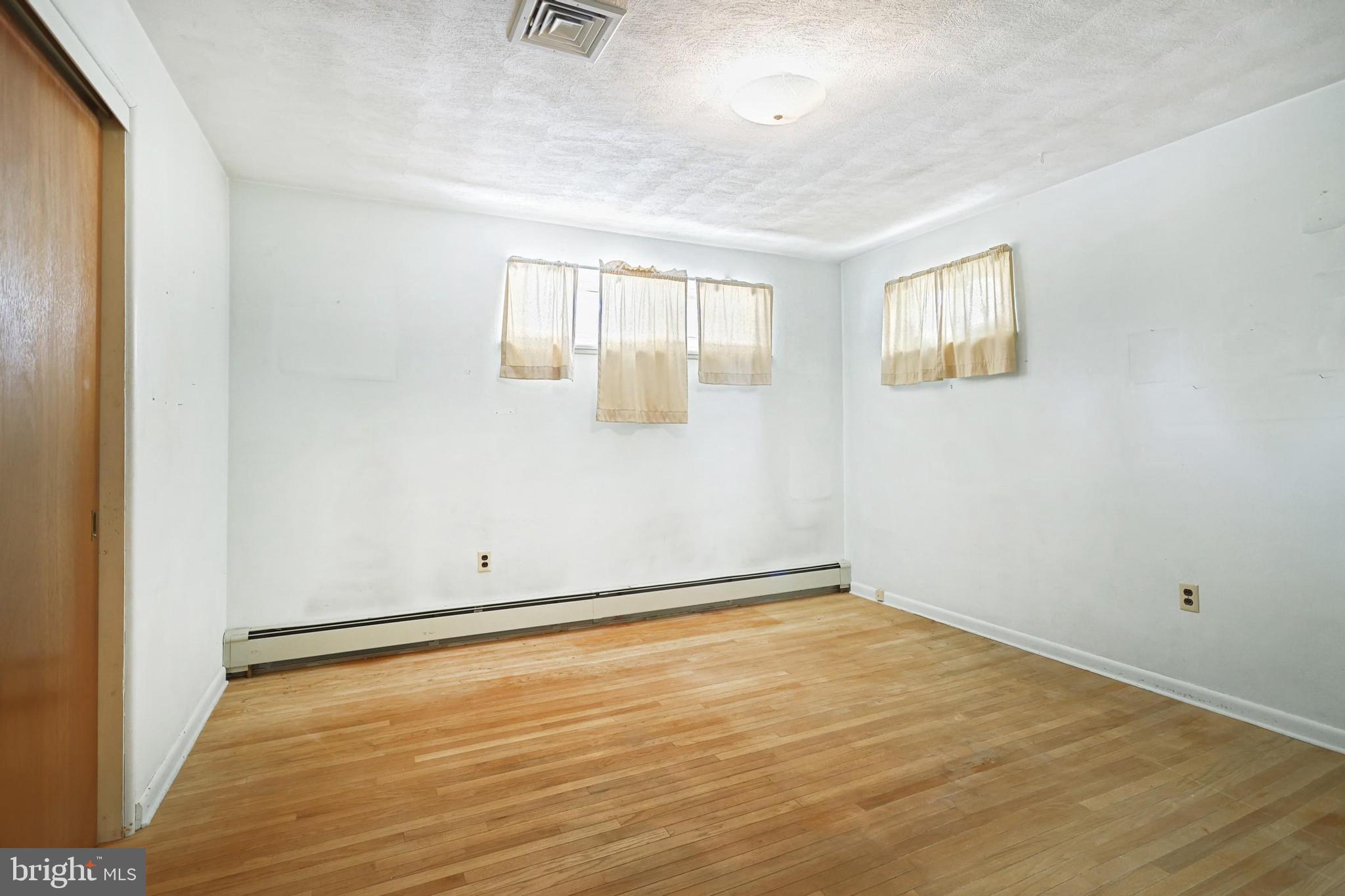 DALLASTOWN BORO - Residential