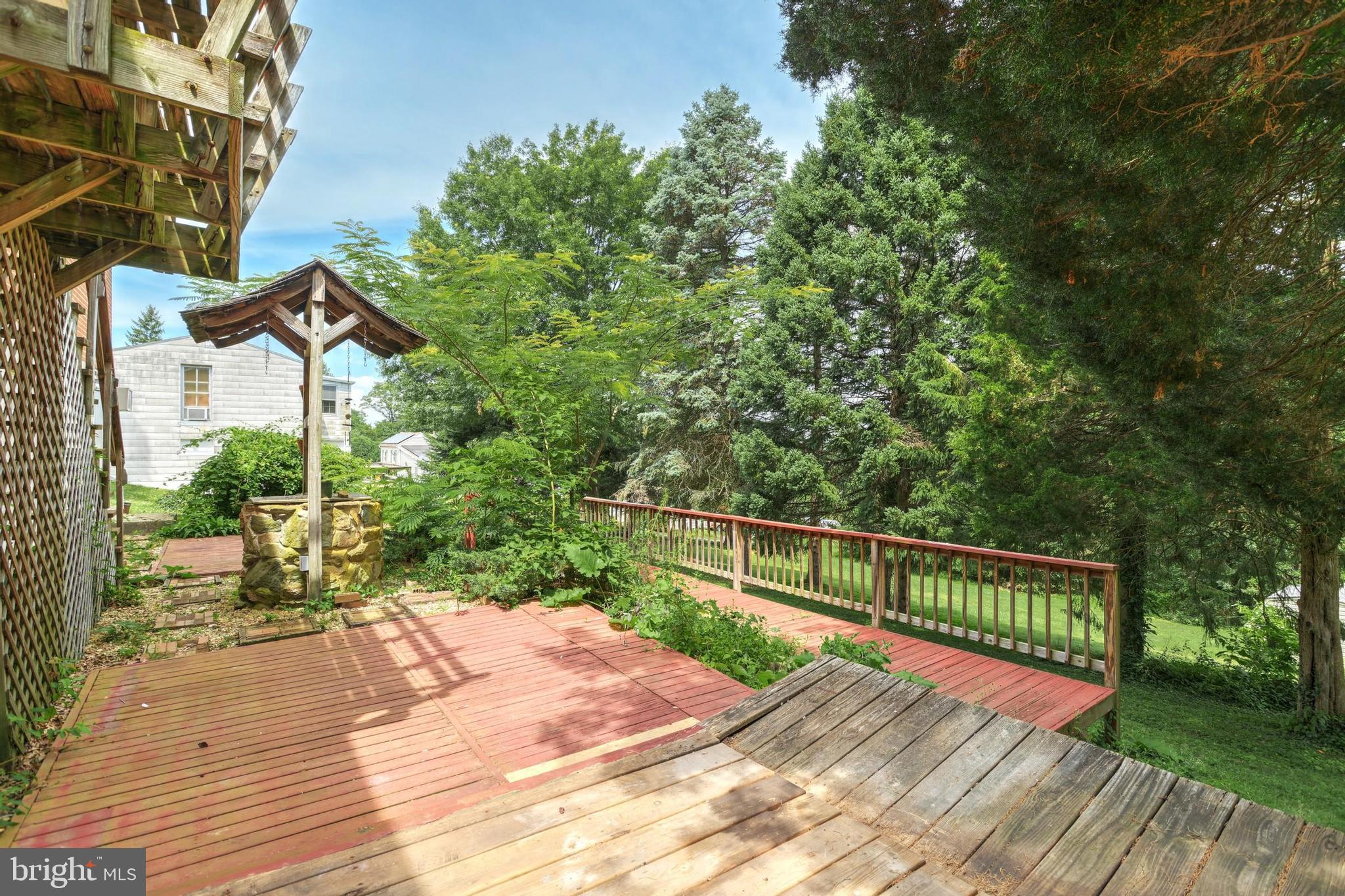 DALLASTOWN BORO - Residential