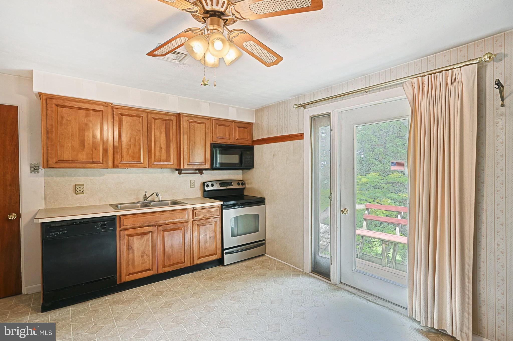 DALLASTOWN BORO - Residential