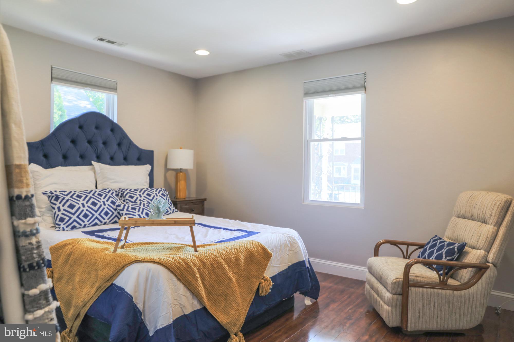 PARKVILLE - Residential