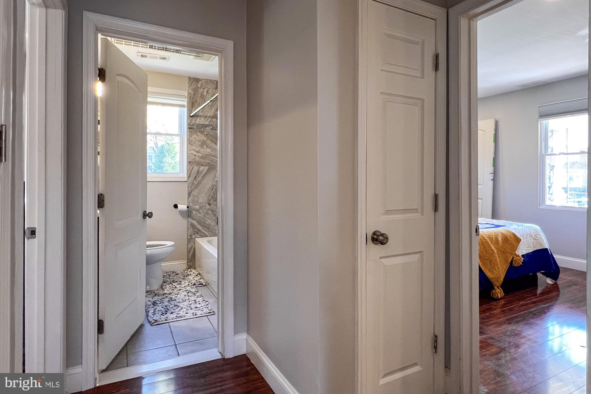 PARKVILLE - Residential