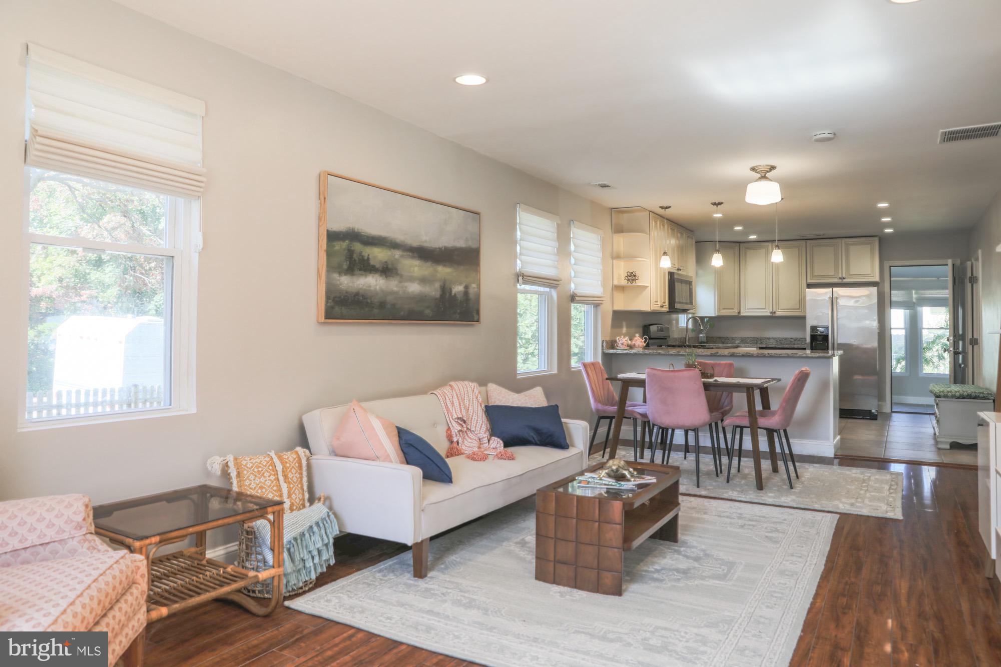 PARKVILLE - Residential