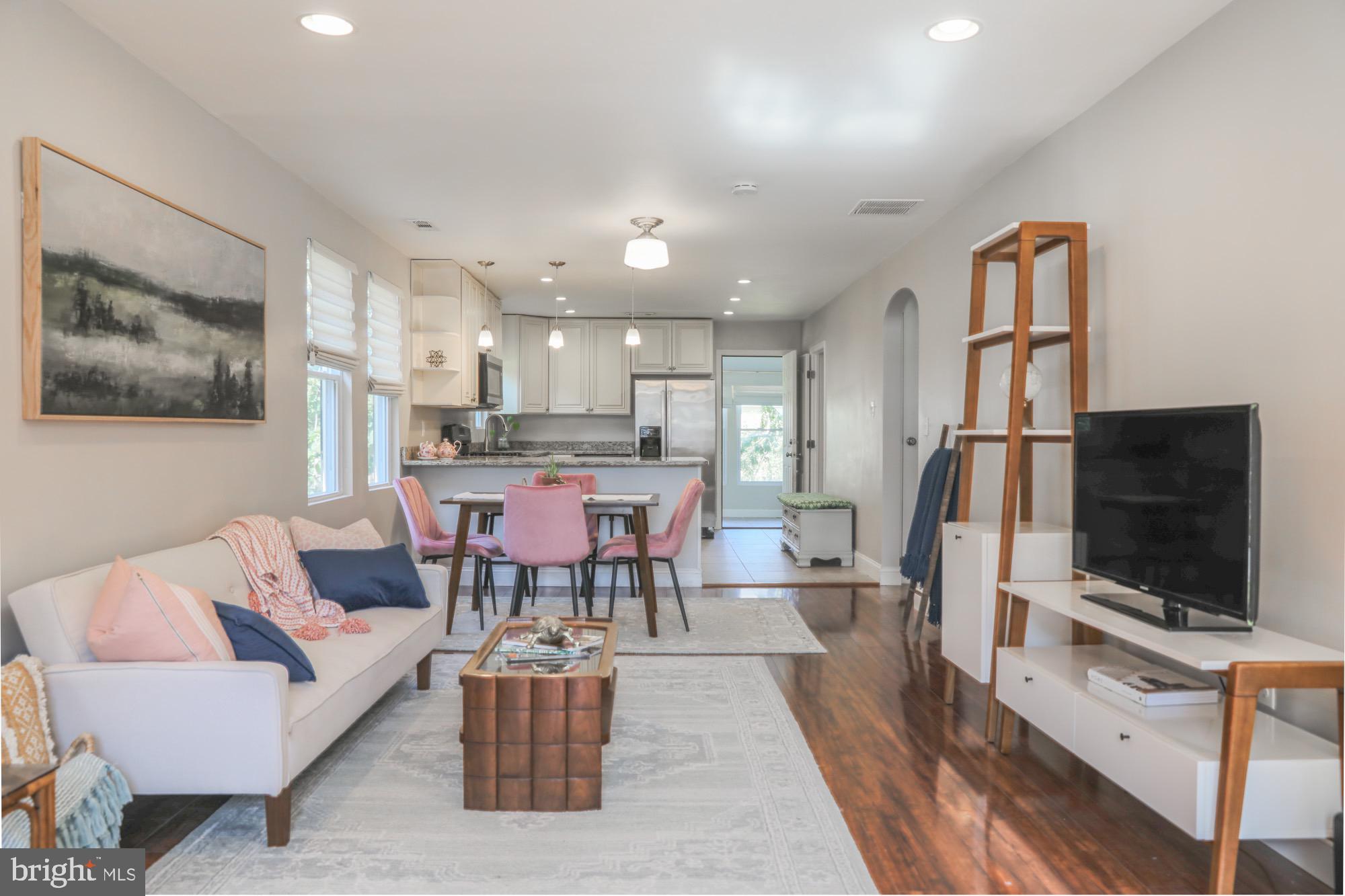 PARKVILLE - Residential