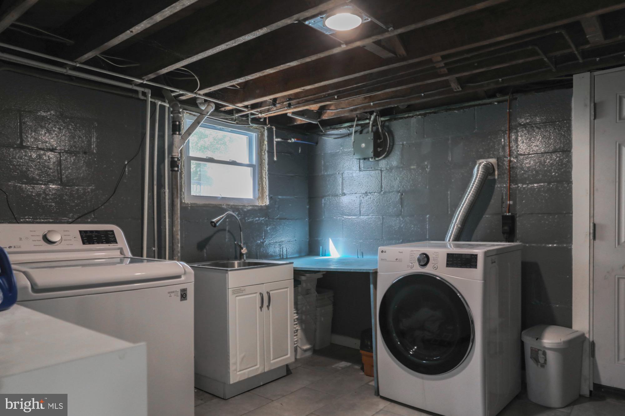 PARKVILLE - Residential