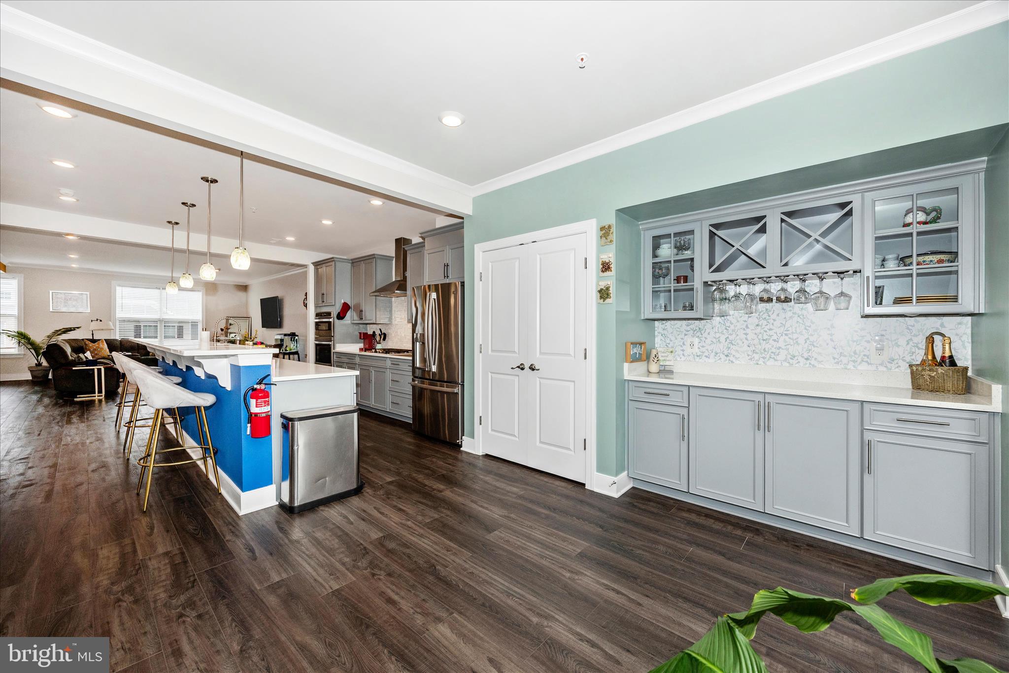 WESTVIEW SOUTH - Residential