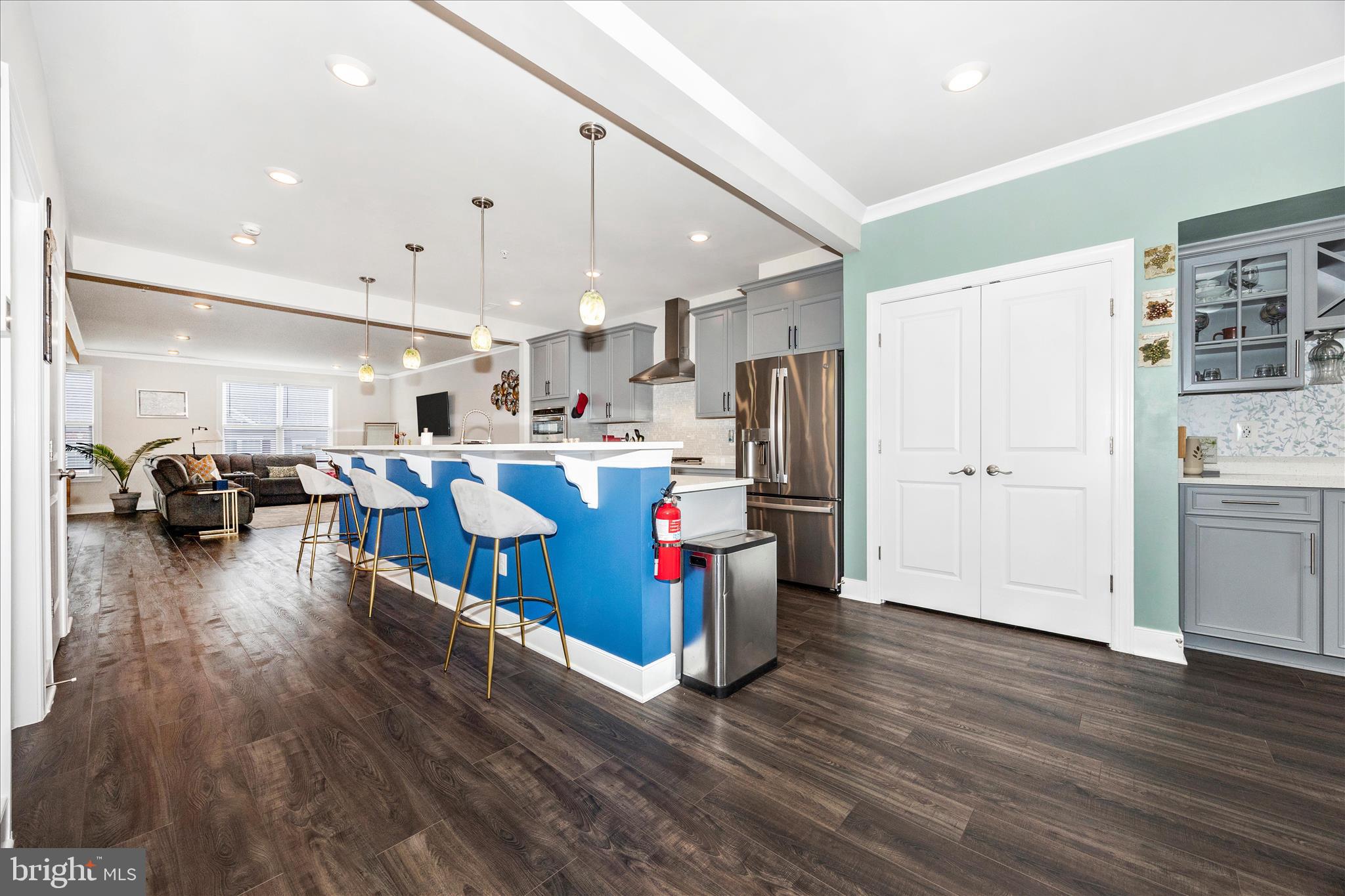 WESTVIEW SOUTH - Residential