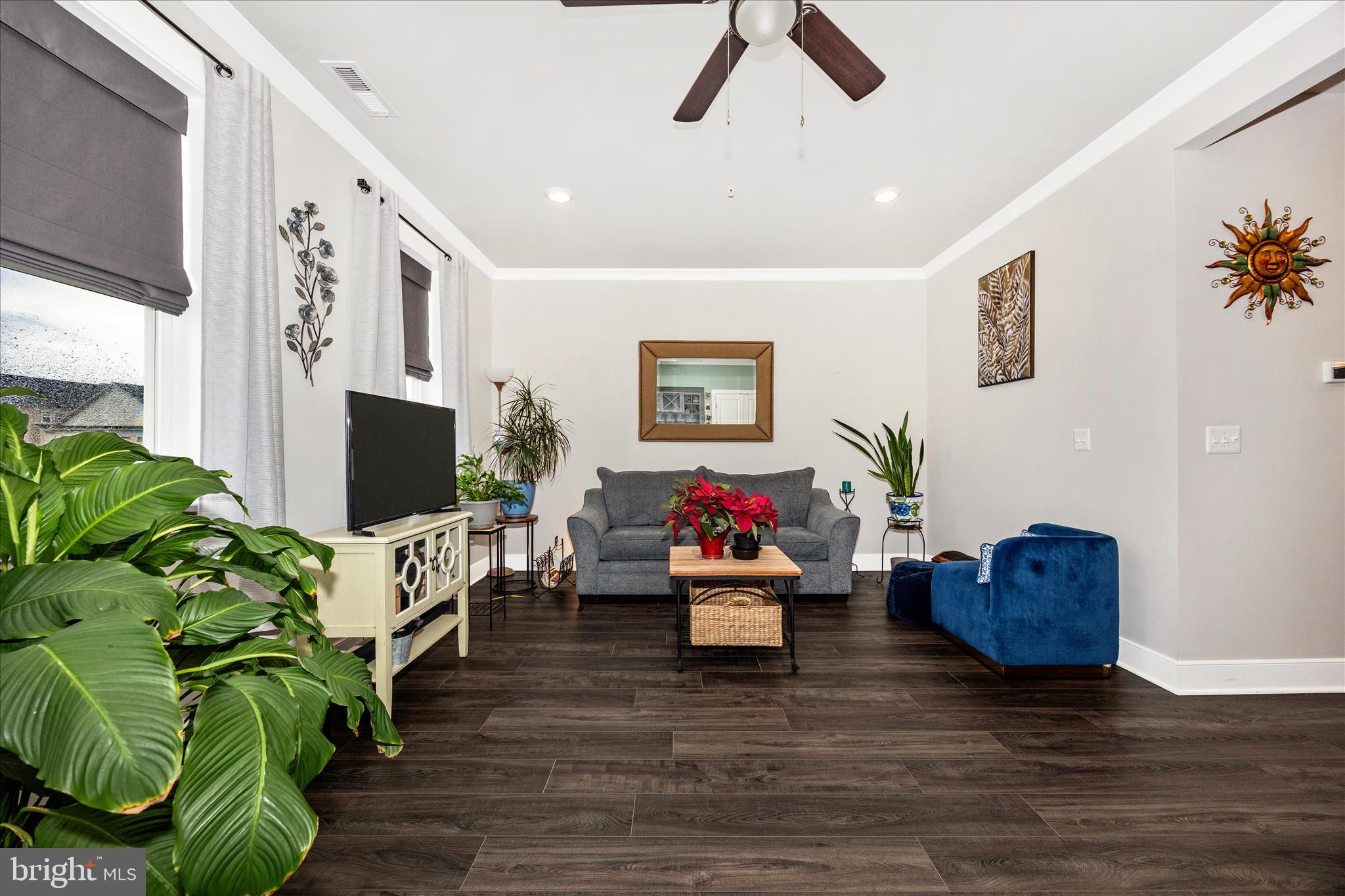 WESTVIEW SOUTH - Residential