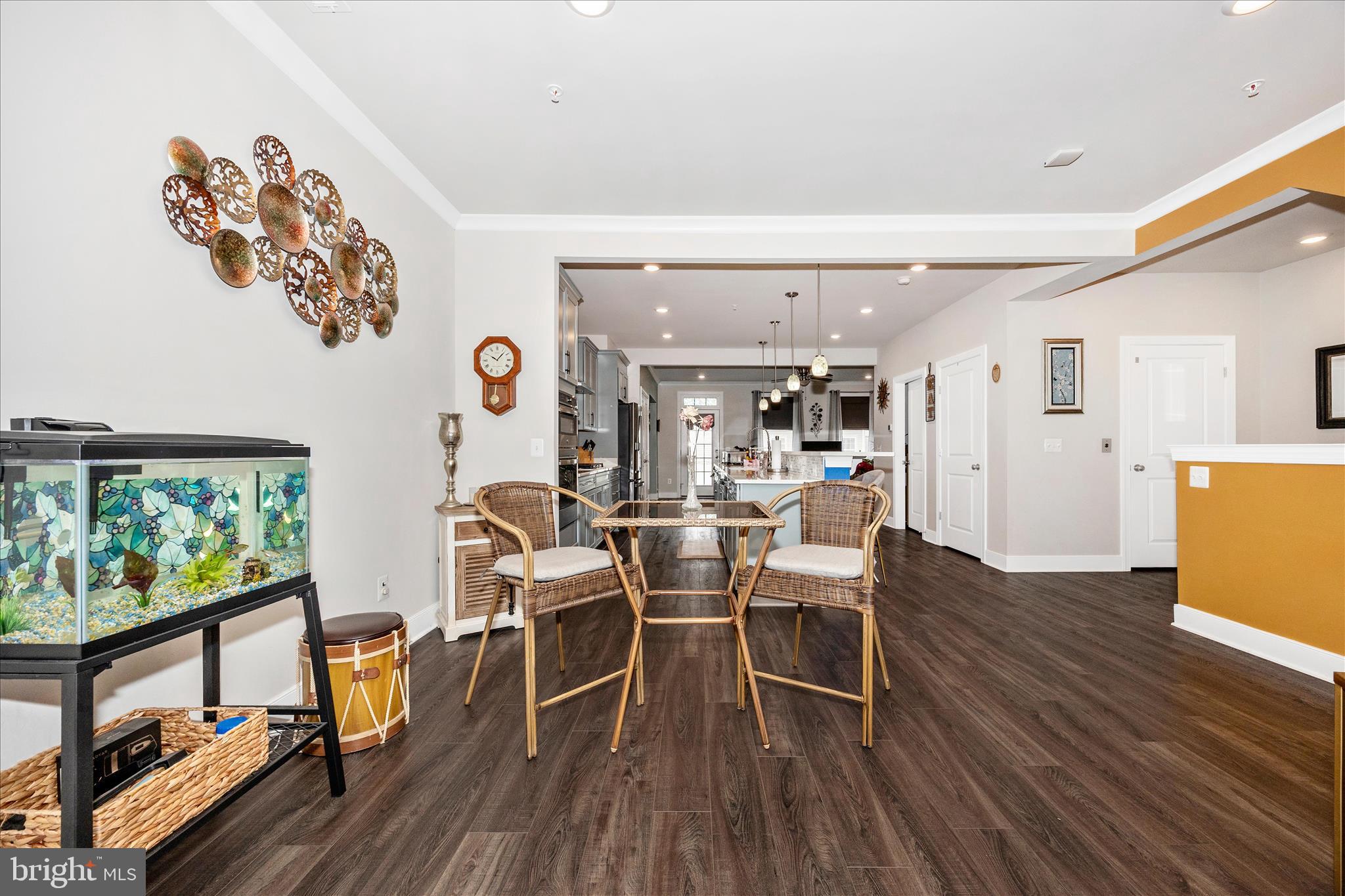WESTVIEW SOUTH - Residential