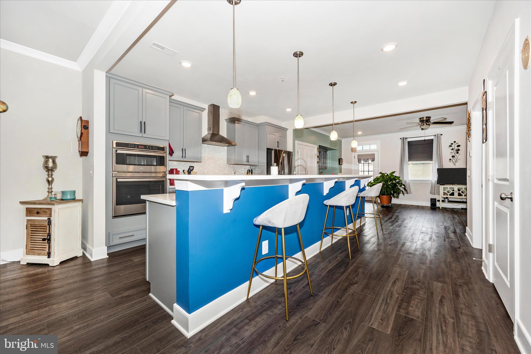 WESTVIEW SOUTH - Residential