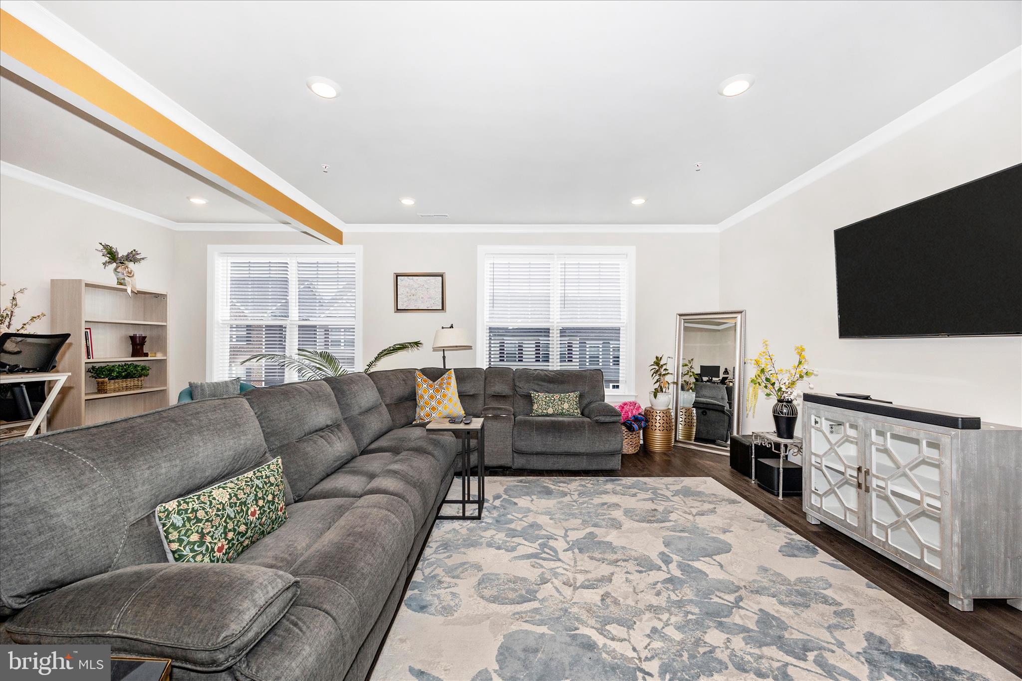 WESTVIEW SOUTH - Residential