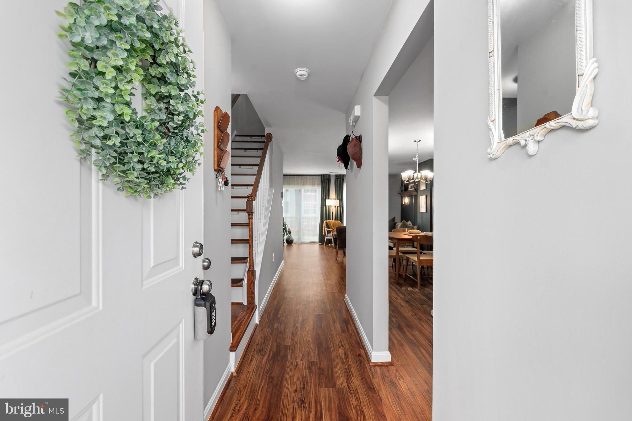 SUNNINGDALE MEADOWS - Residential