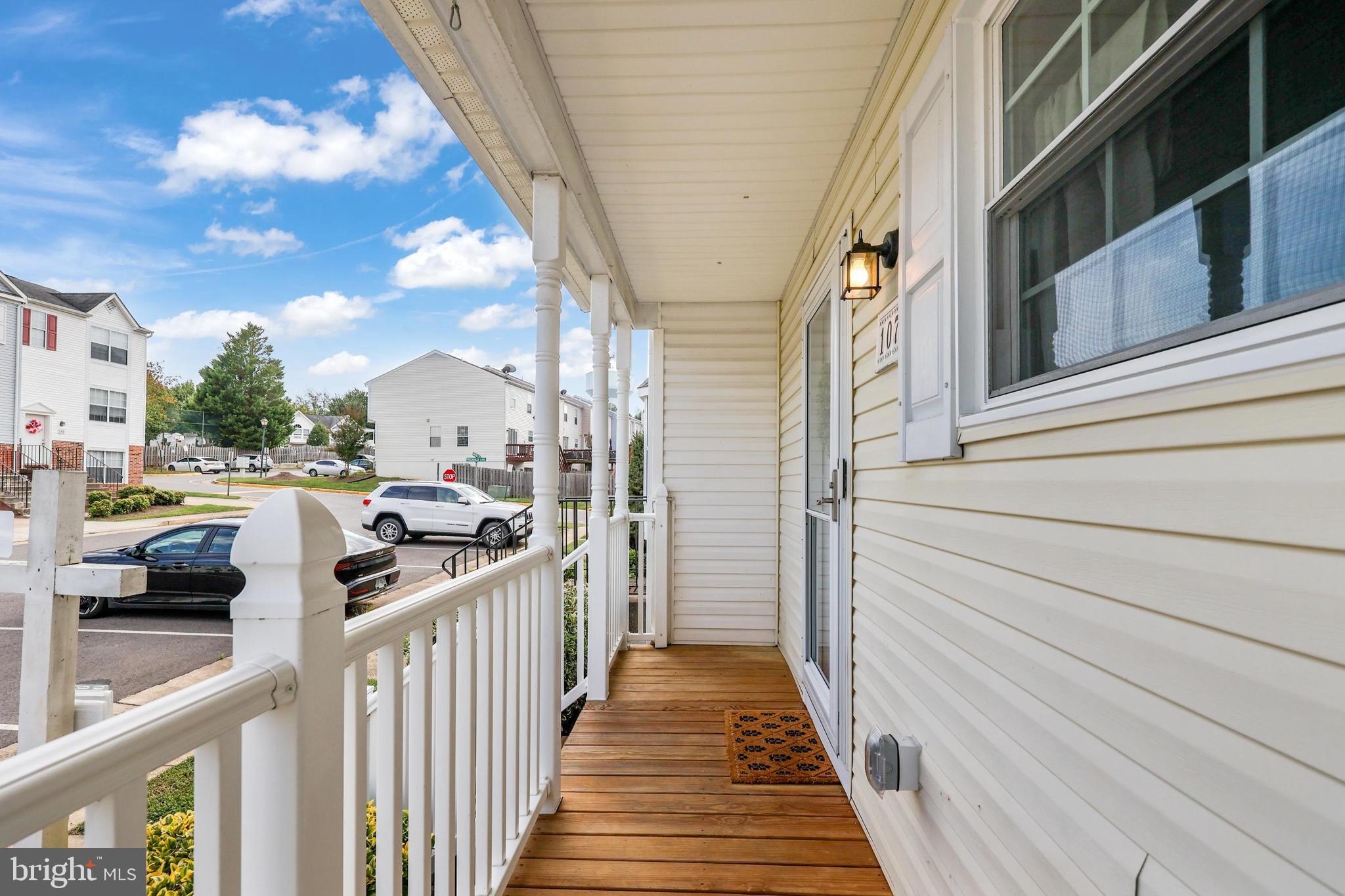 SUNNINGDALE MEADOWS - Residential